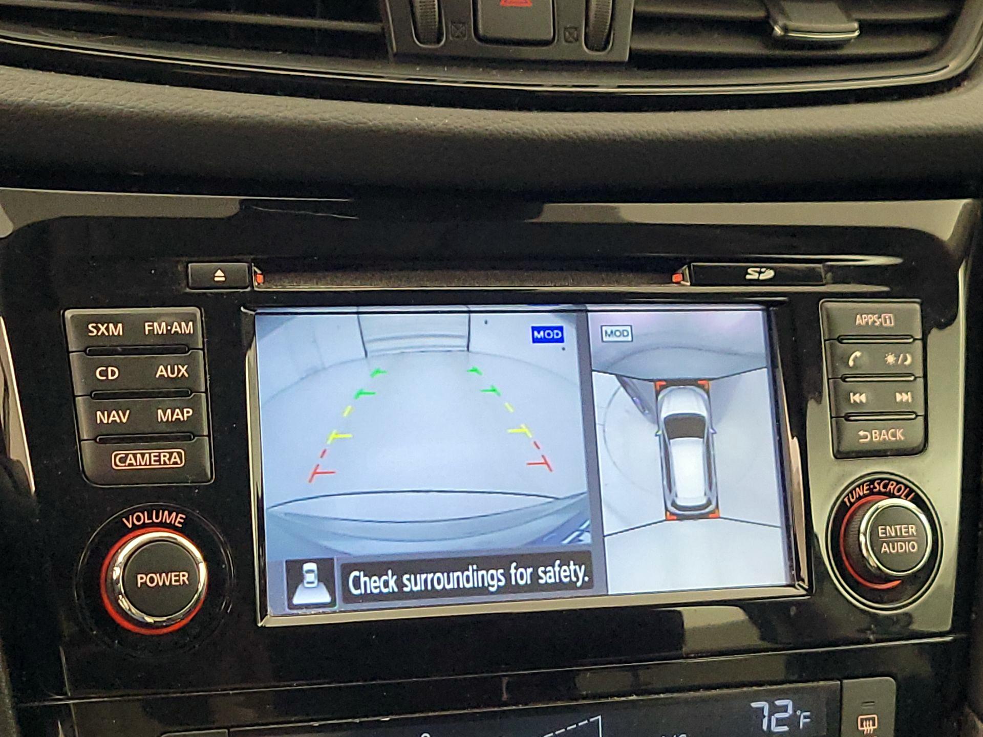 Thumbnail: 2017 Nissan Rogue - 15