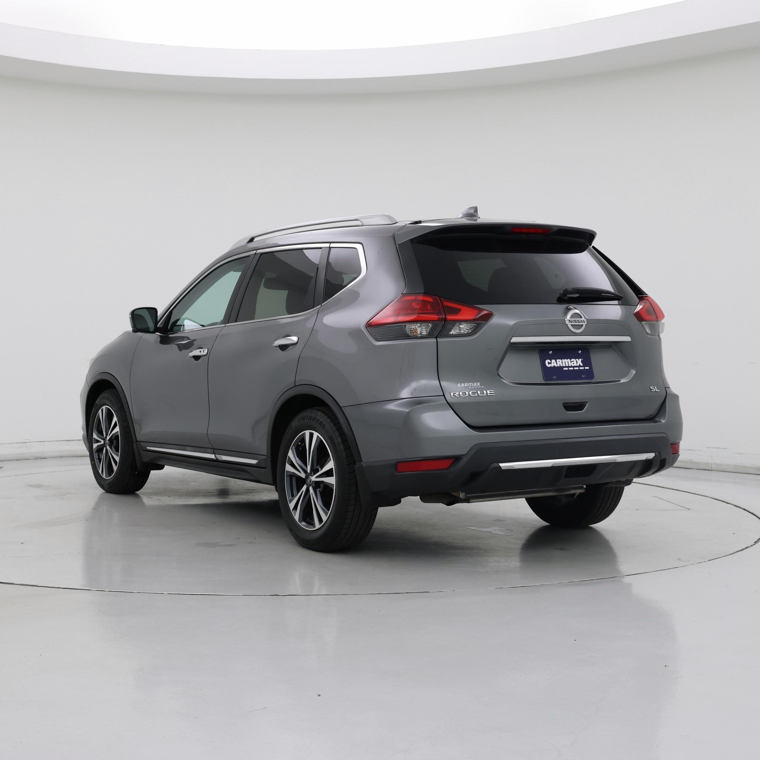 Thumbnail: 2017 Nissan Rogue - 2