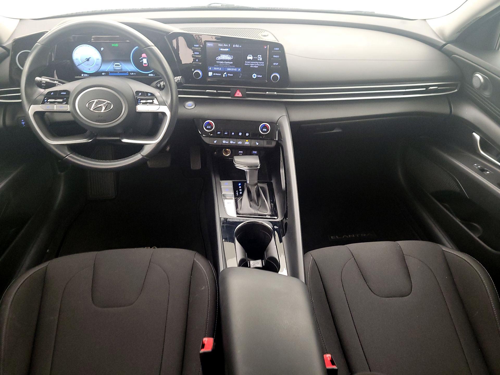 Thumbnail: 2021 Hyundai Elantra - 9