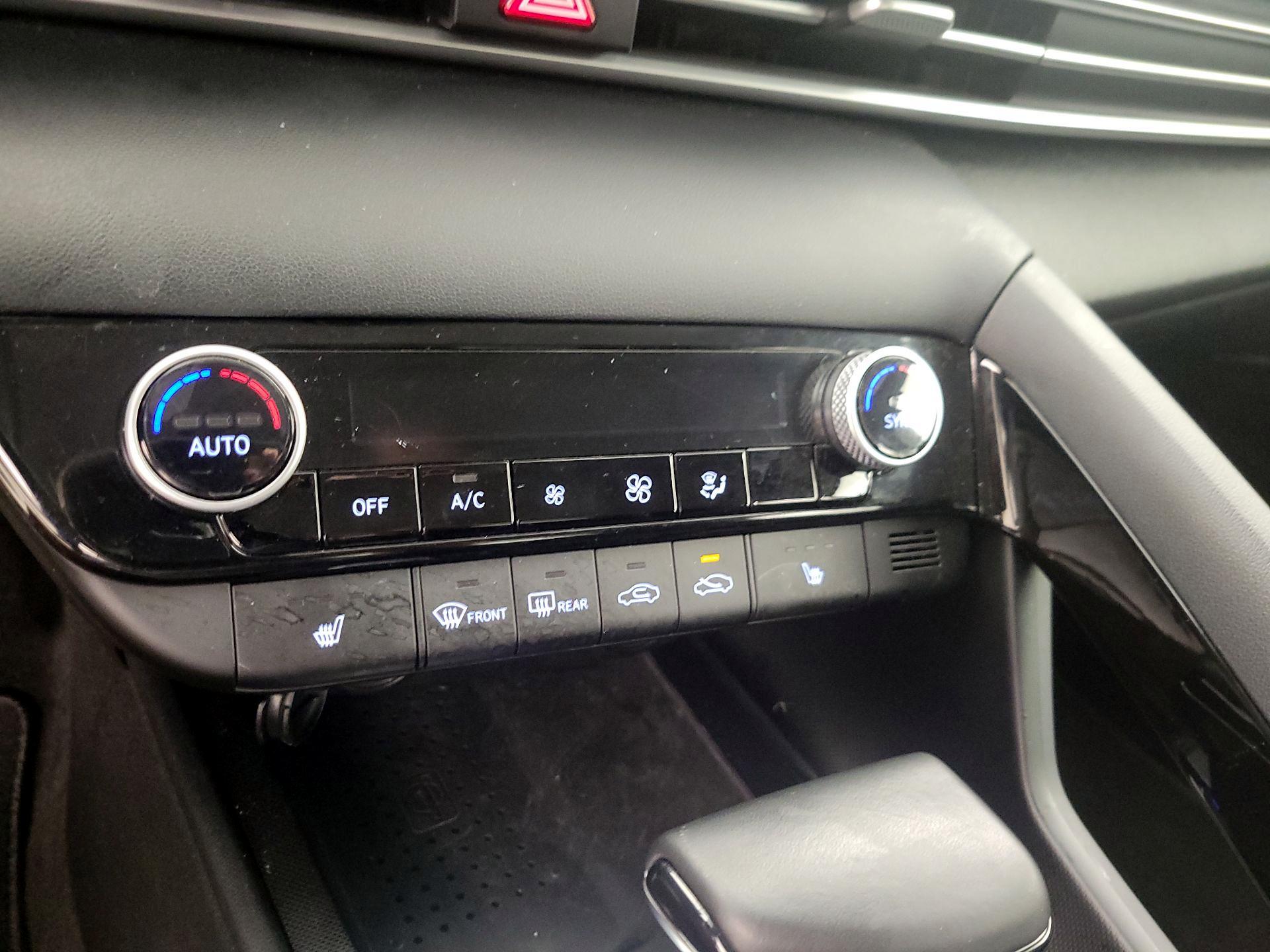 Thumbnail: 2021 Hyundai Elantra - 16