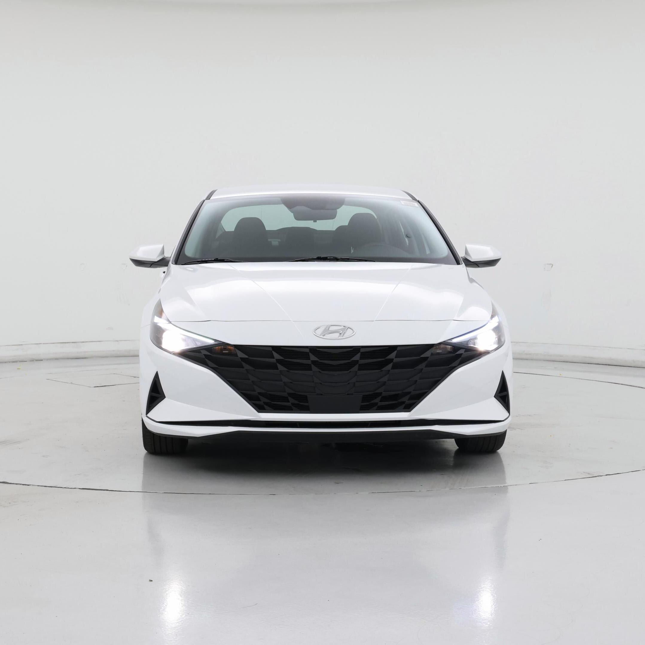 Thumbnail: 2021 Hyundai Elantra - 5