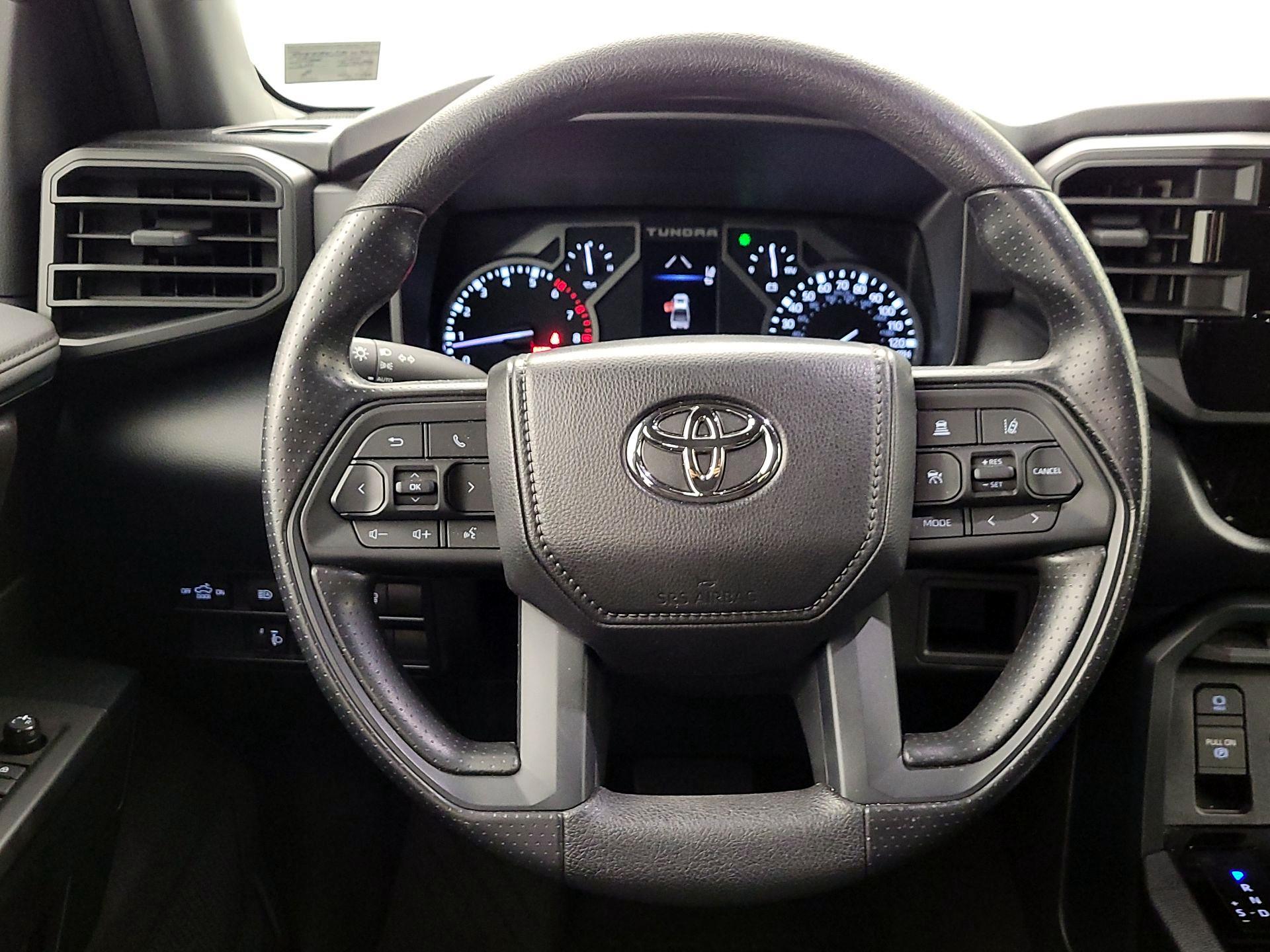 Thumbnail: 2025 Toyota Tundra - 10