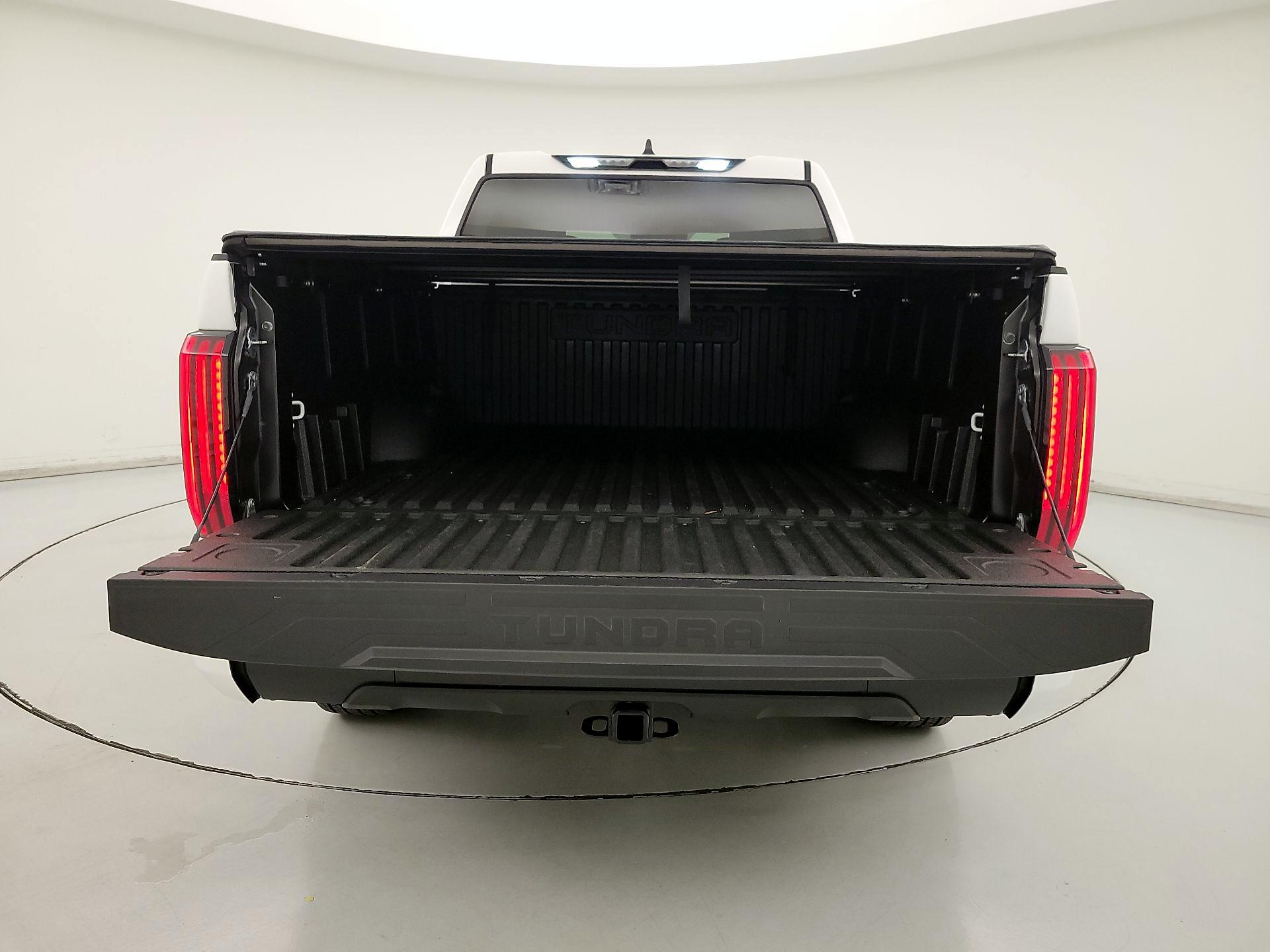 Thumbnail: 2025 Toyota Tundra - 19