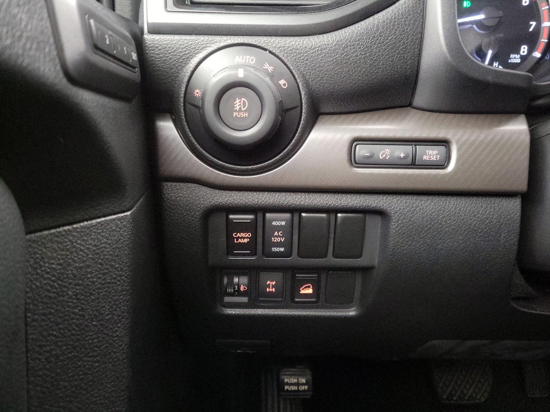 Thumbnail: 2020 Nissan Titan - 13