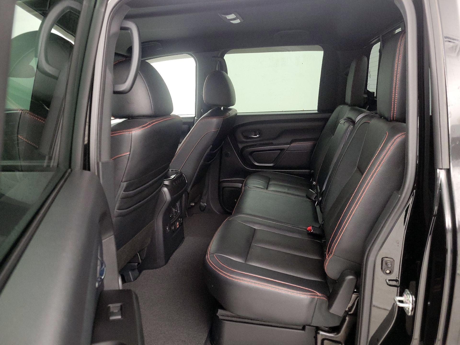 Thumbnail: 2020 Nissan Titan - 19