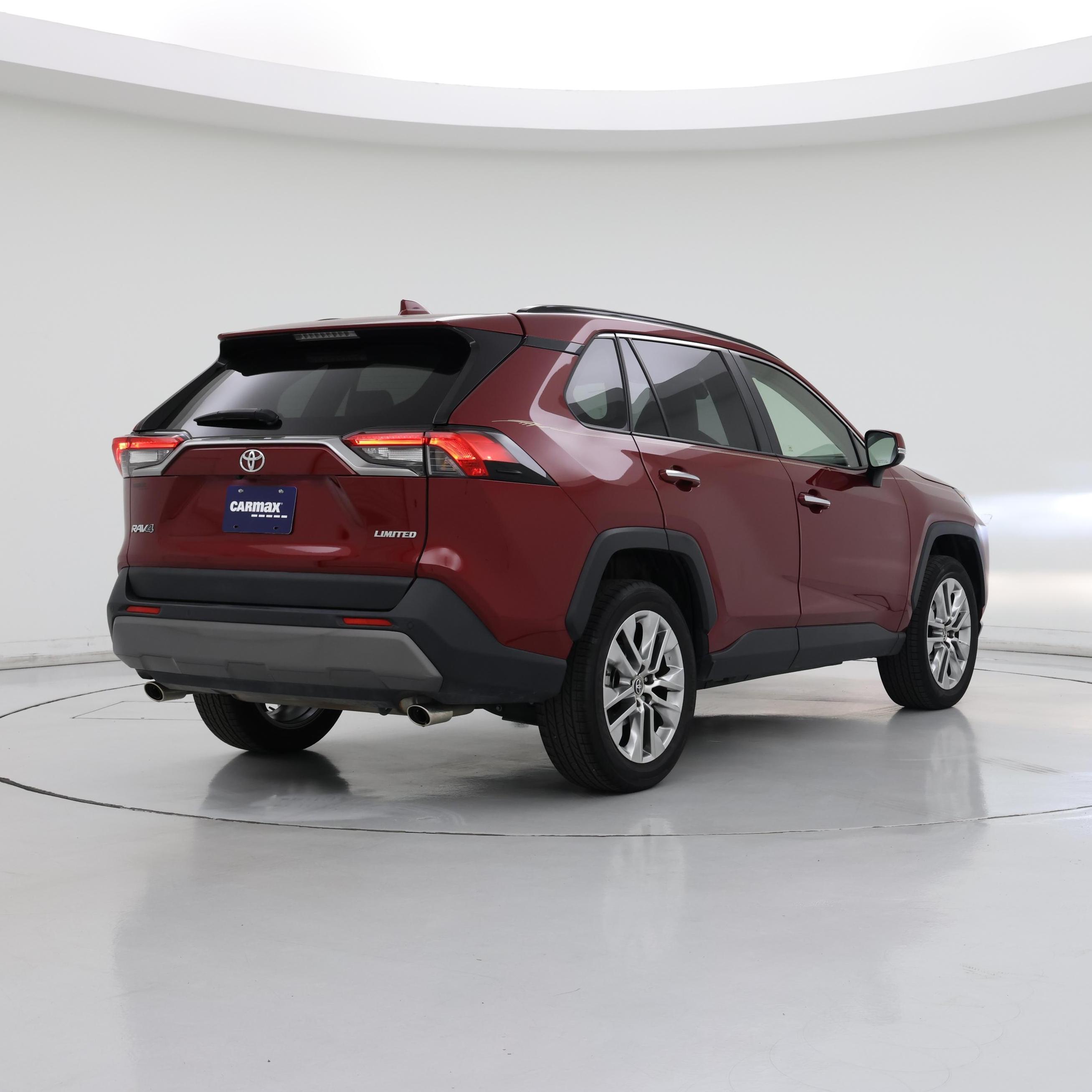 Thumbnail: 2020 Toyota RAV4 - 8
