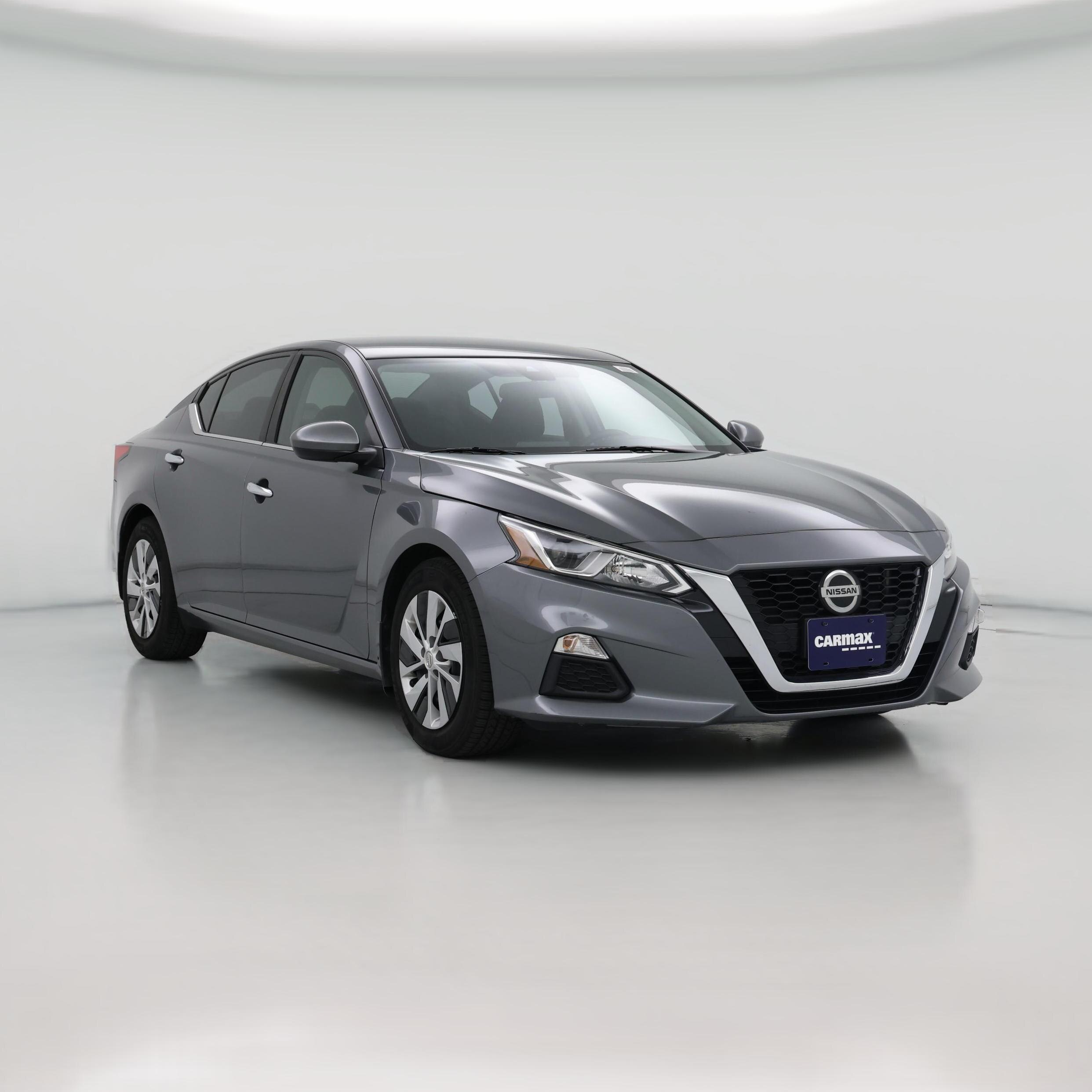 Thumbnail: 2020 Nissan Altima - 1