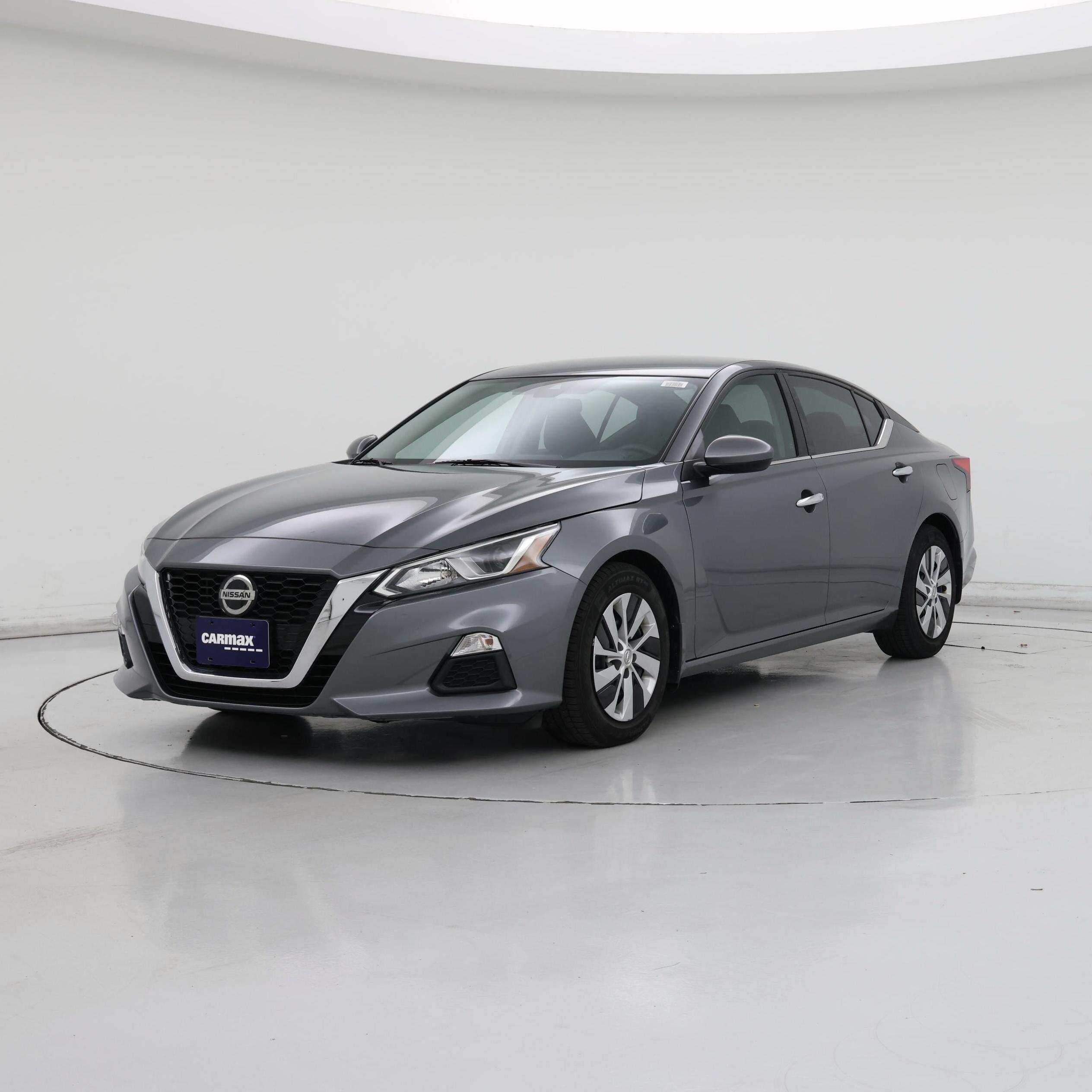 Thumbnail: 2020 Nissan Altima - 4