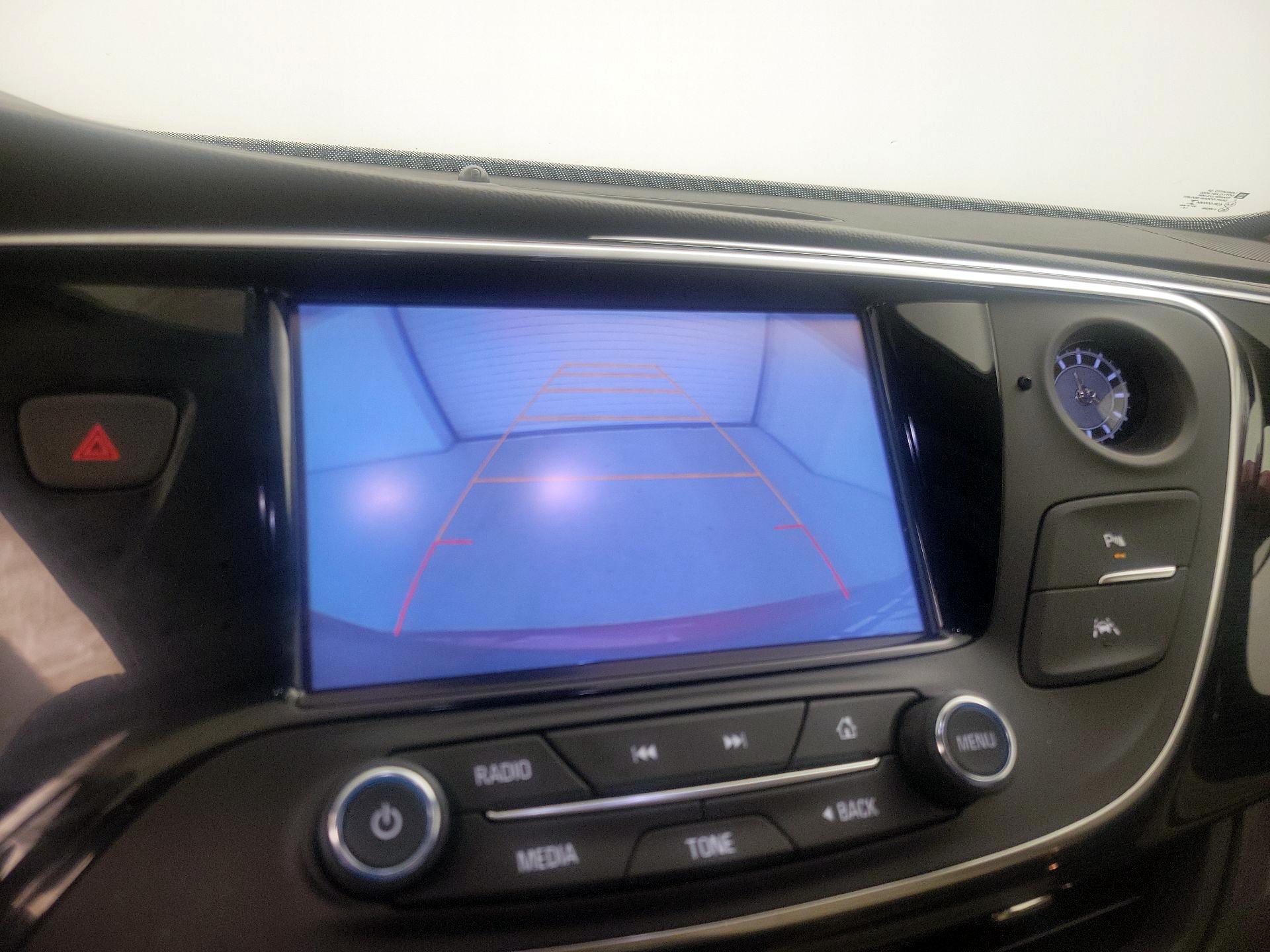 Thumbnail: 2017 Buick Envision - 14