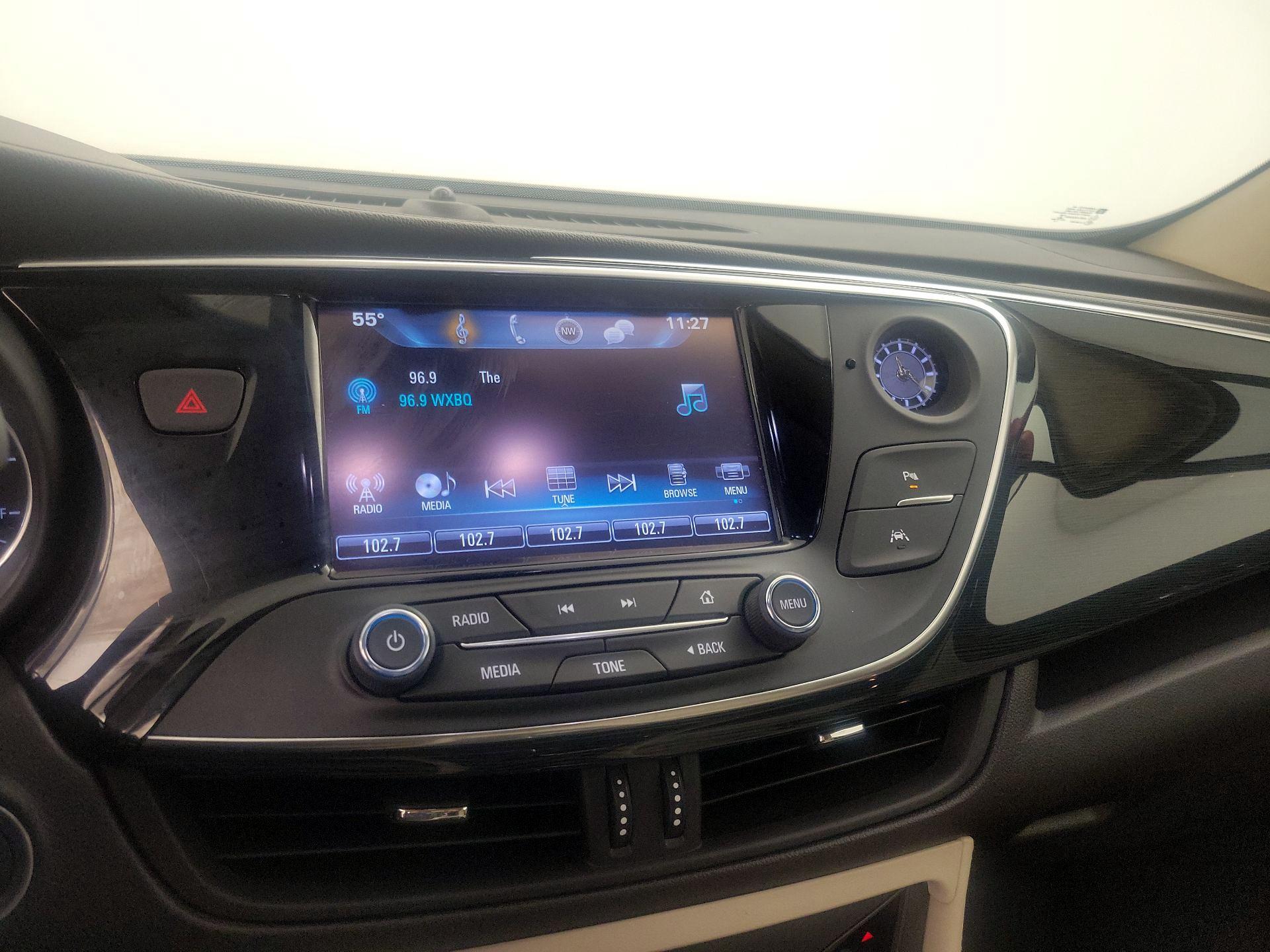 Thumbnail: 2017 Buick Envision - 15