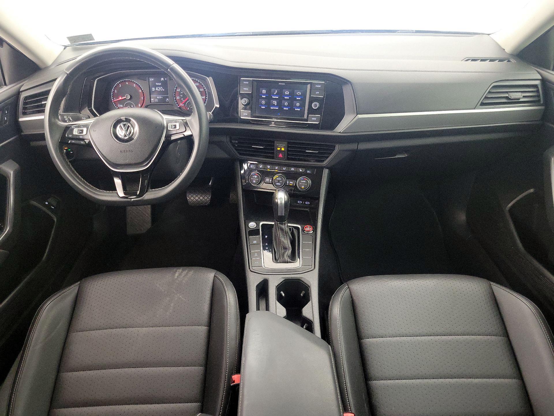 Thumbnail: 2021 Volkswagen Jetta - 9