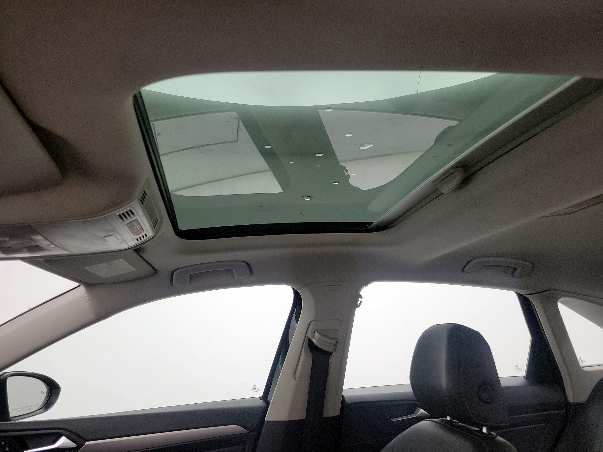 Thumbnail: 2021 Volkswagen Jetta - 19