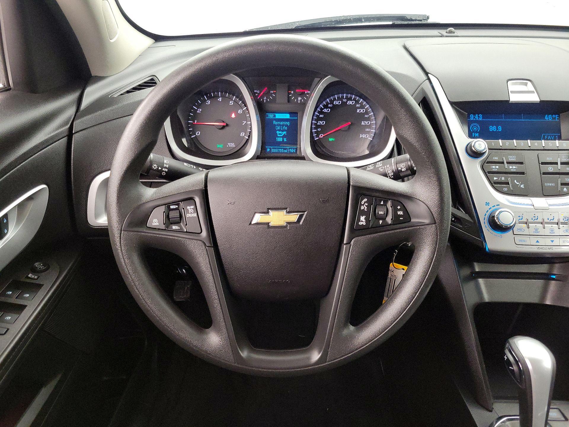 Thumbnail: 2015 Chevrolet Equinox - 10