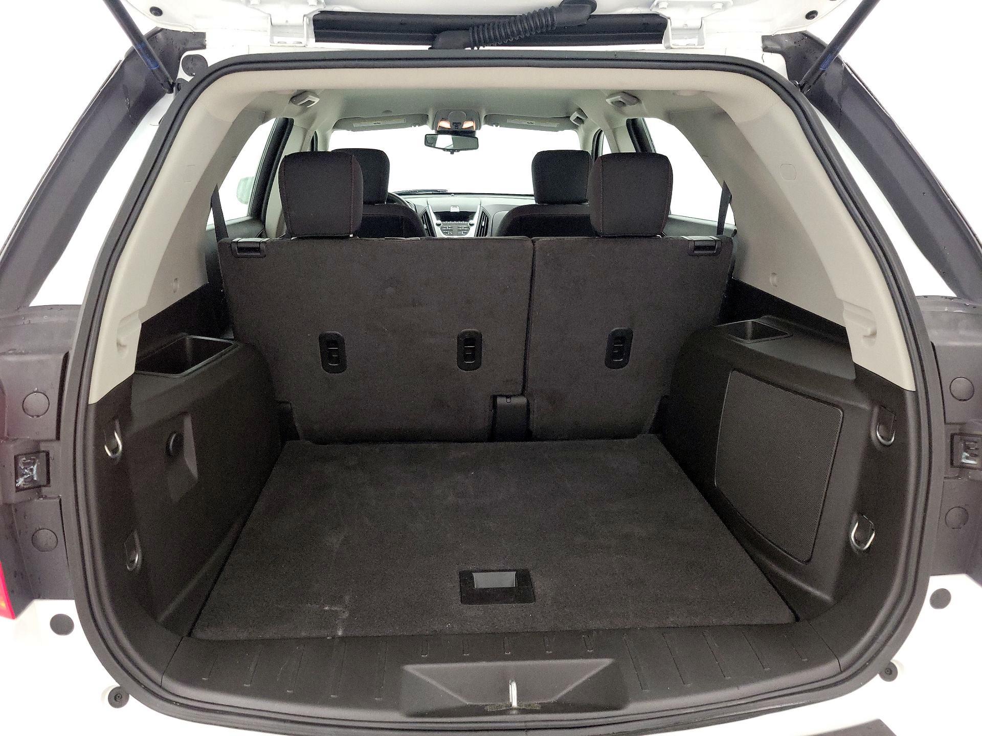 Thumbnail: 2015 Chevrolet Equinox - 18