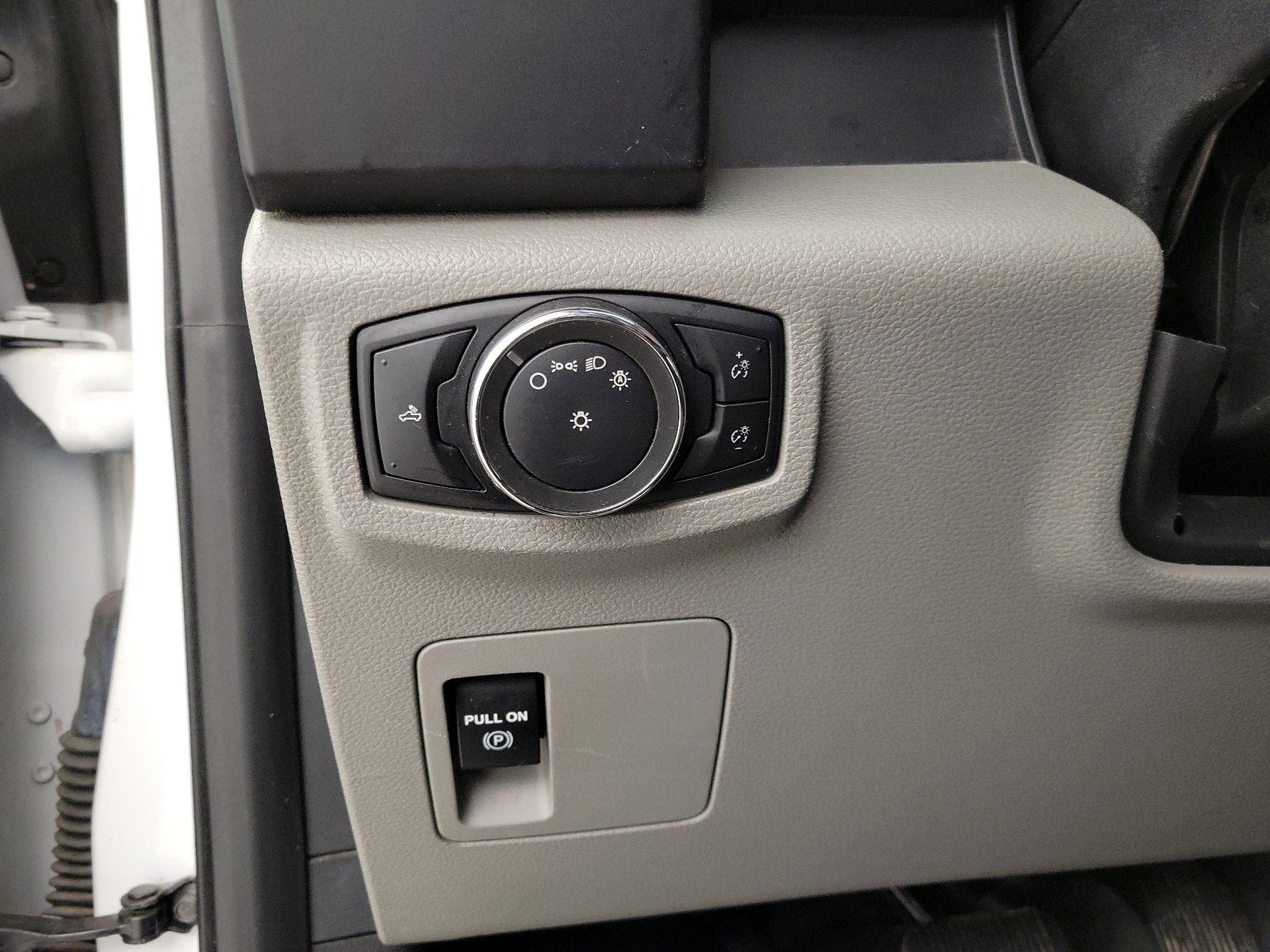 Thumbnail: 2016 Ford F-150 - 13