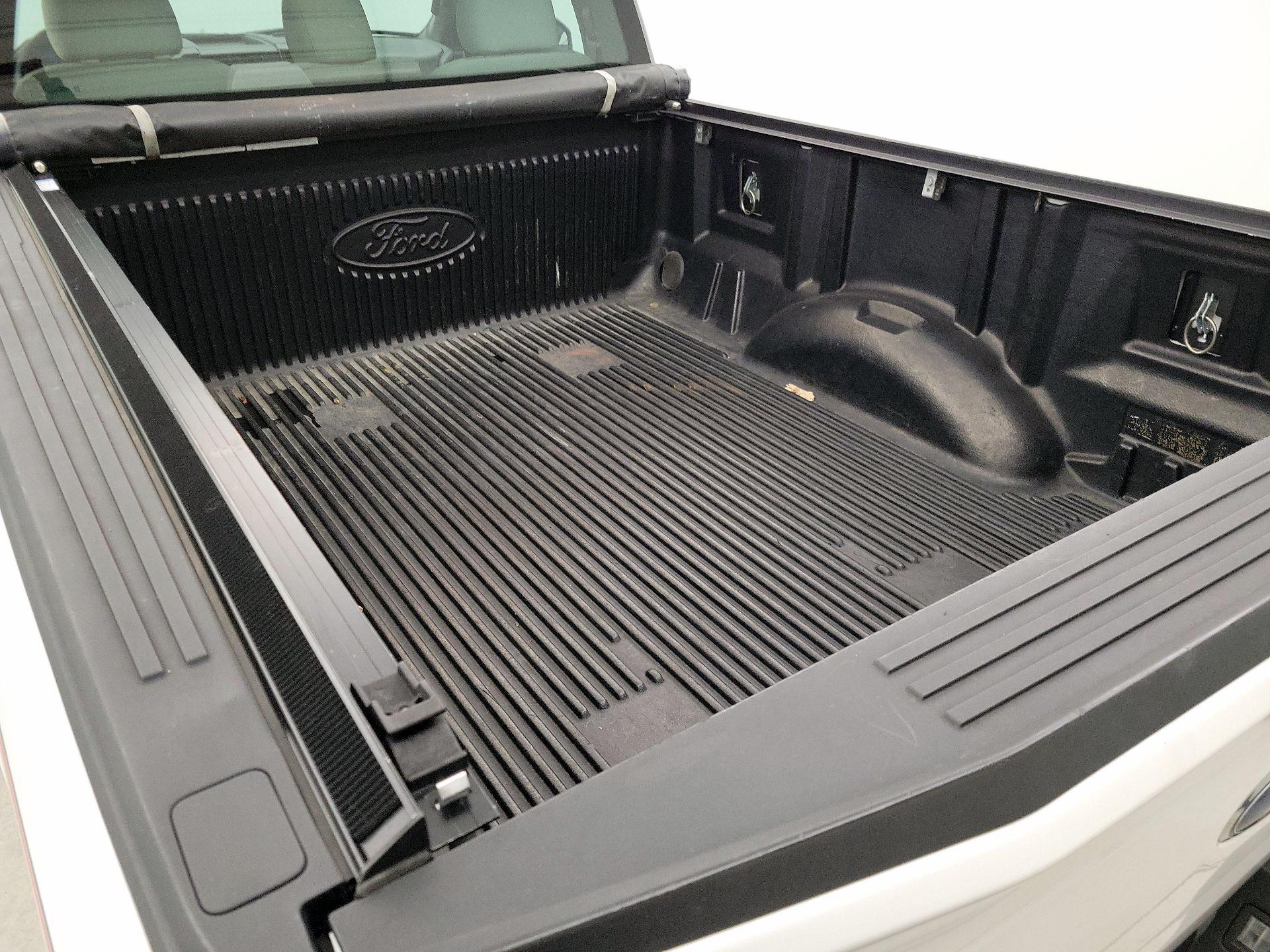 Thumbnail: 2016 Ford F-150 - 18