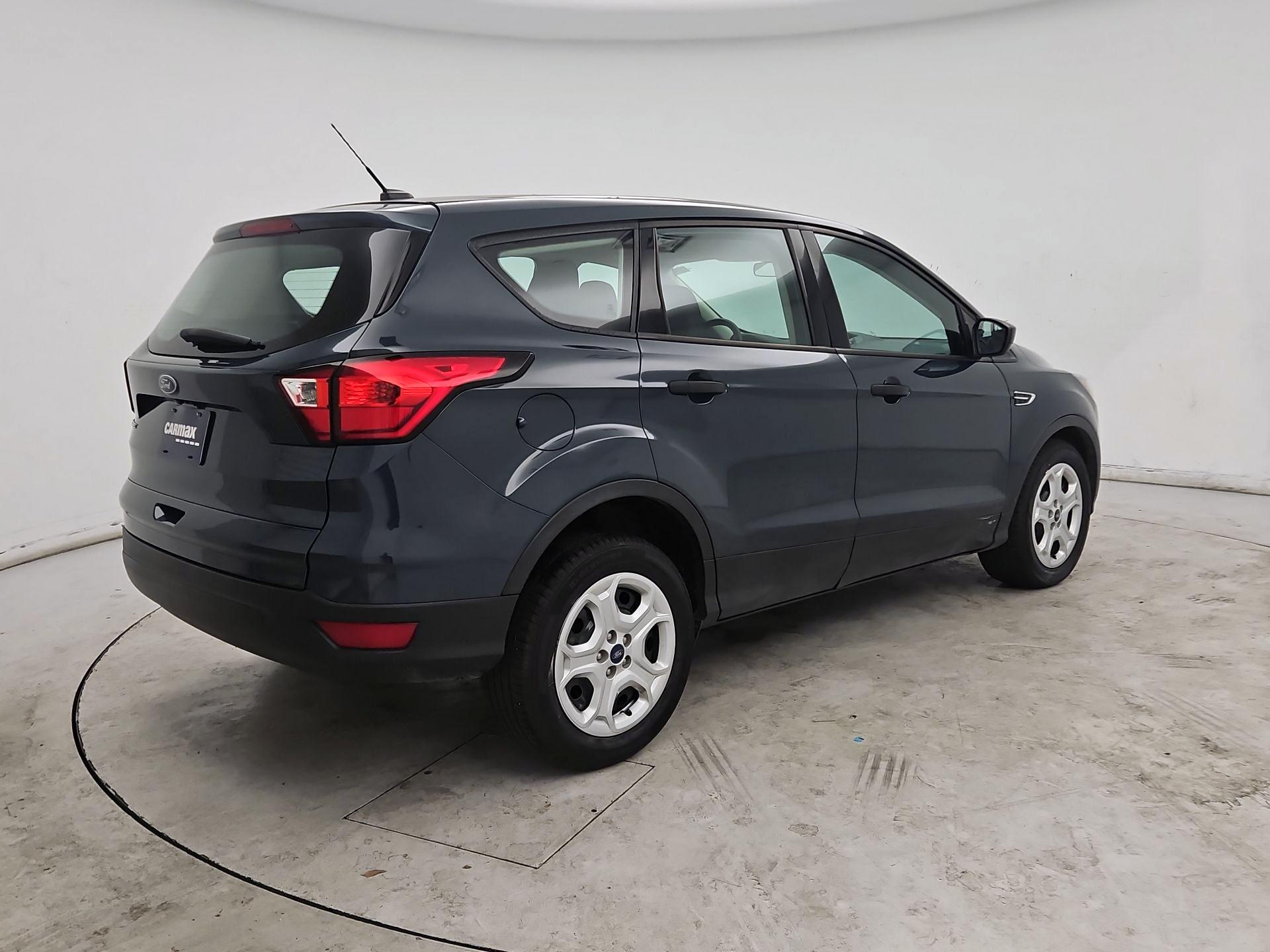 Thumbnail: 2019 Ford Escape - 5