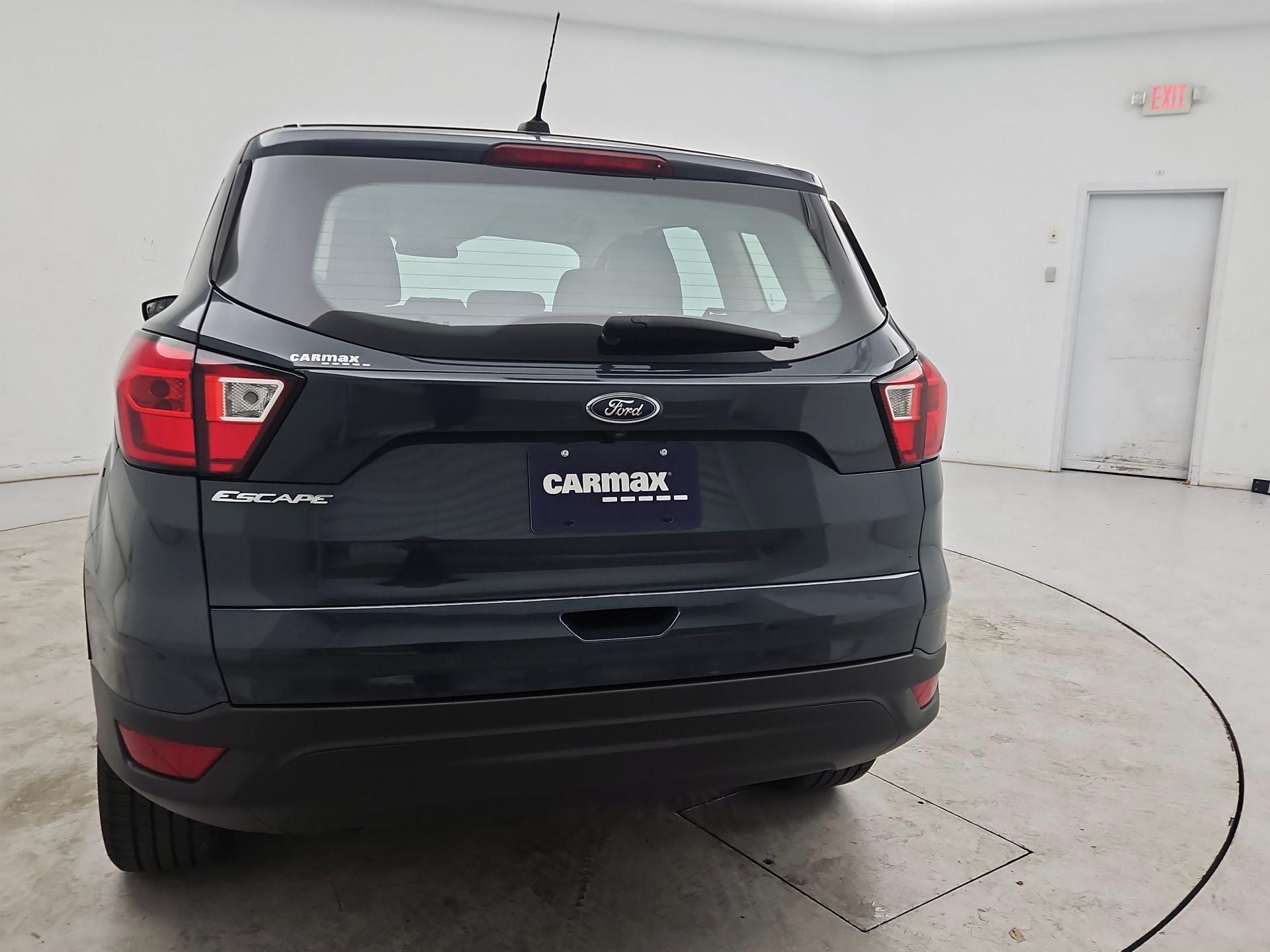 Thumbnail: 2019 Ford Escape - 6