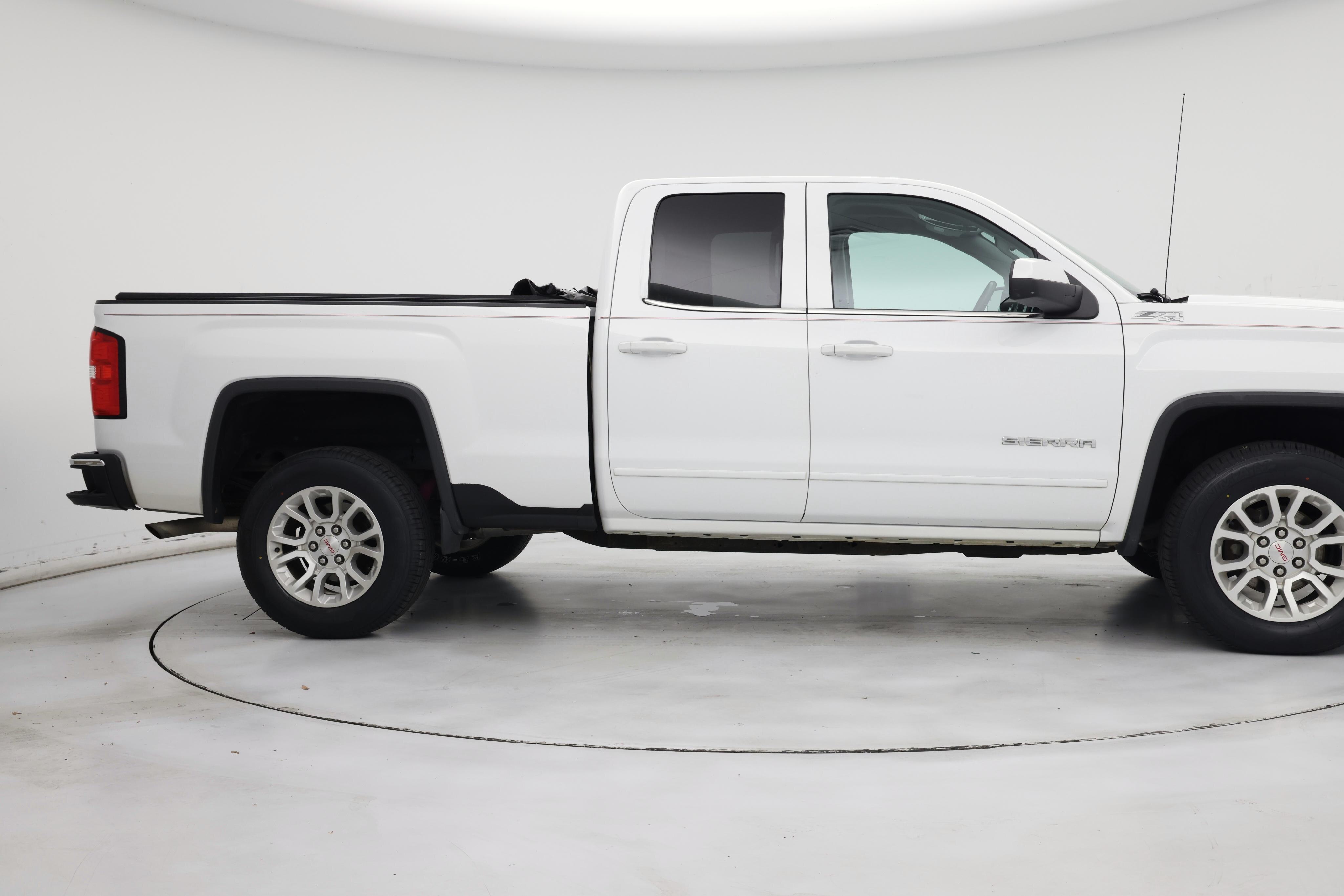 Thumbnail: 2017 GMC Sierra 1500 - 7