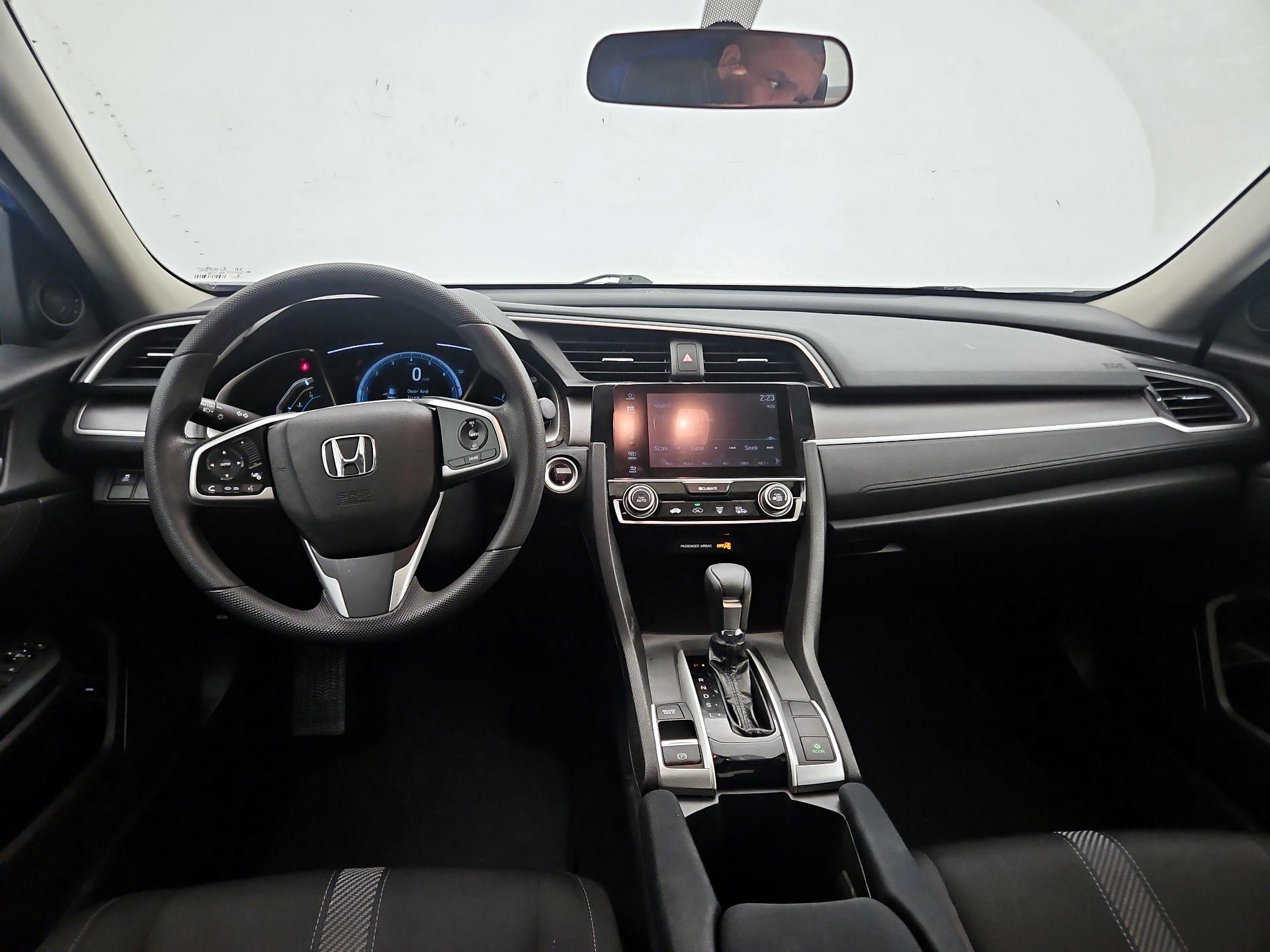 Thumbnail: 2017 Honda Civic - 9