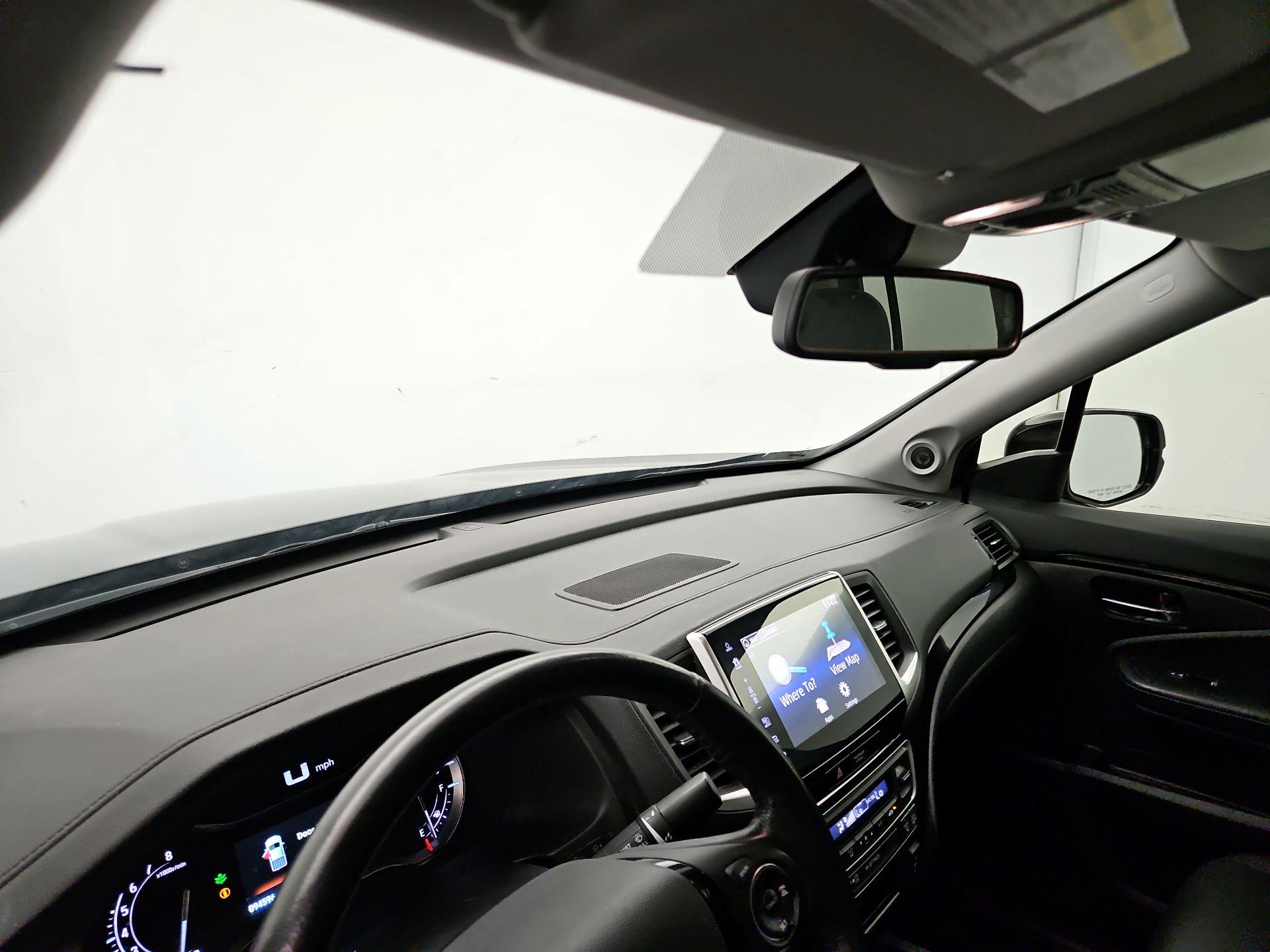 Thumbnail: 2019 Honda Ridgeline - 9