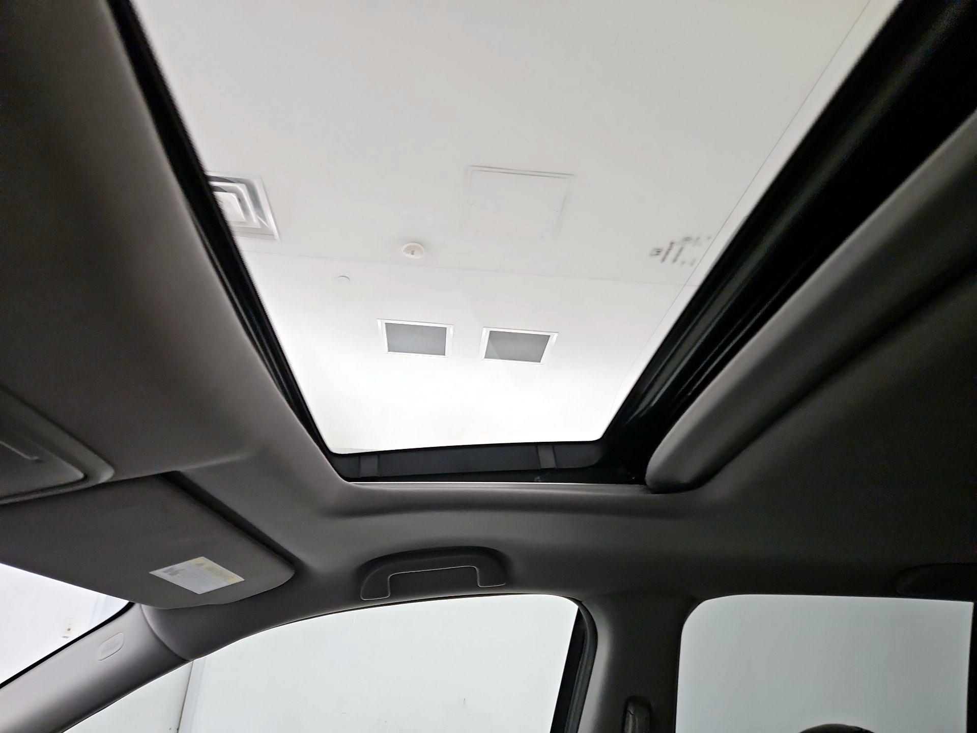 Thumbnail: 2019 Honda Ridgeline - 20