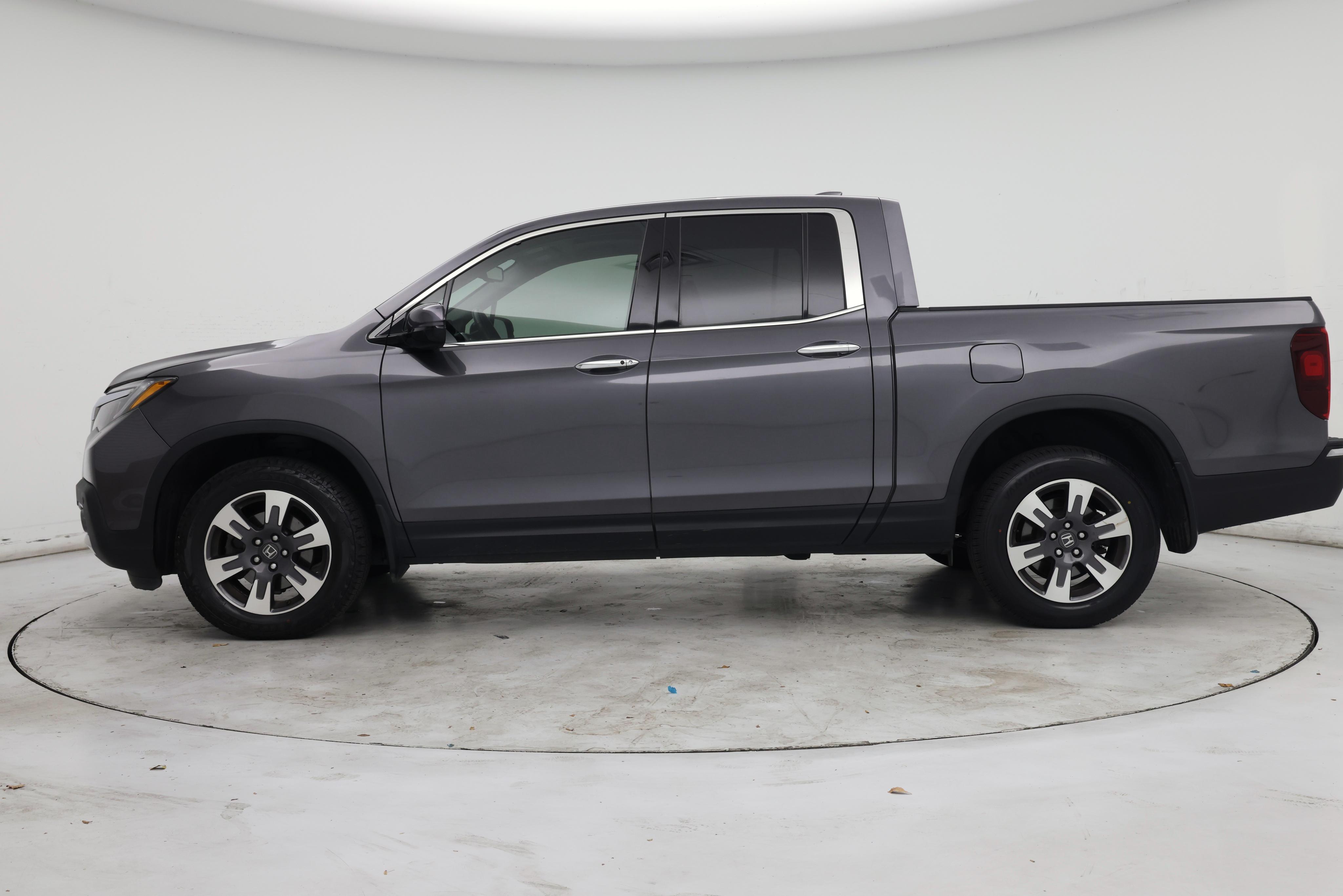 Thumbnail: 2019 Honda Ridgeline - 3