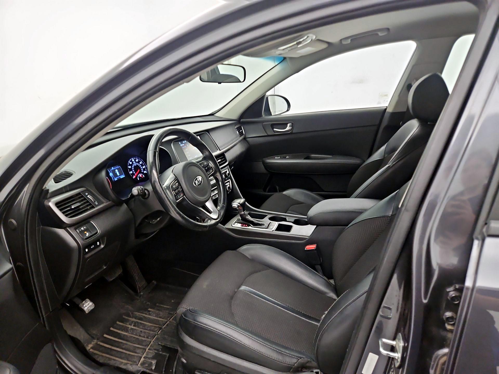 Thumbnail: 2018 Kia Optima - 11