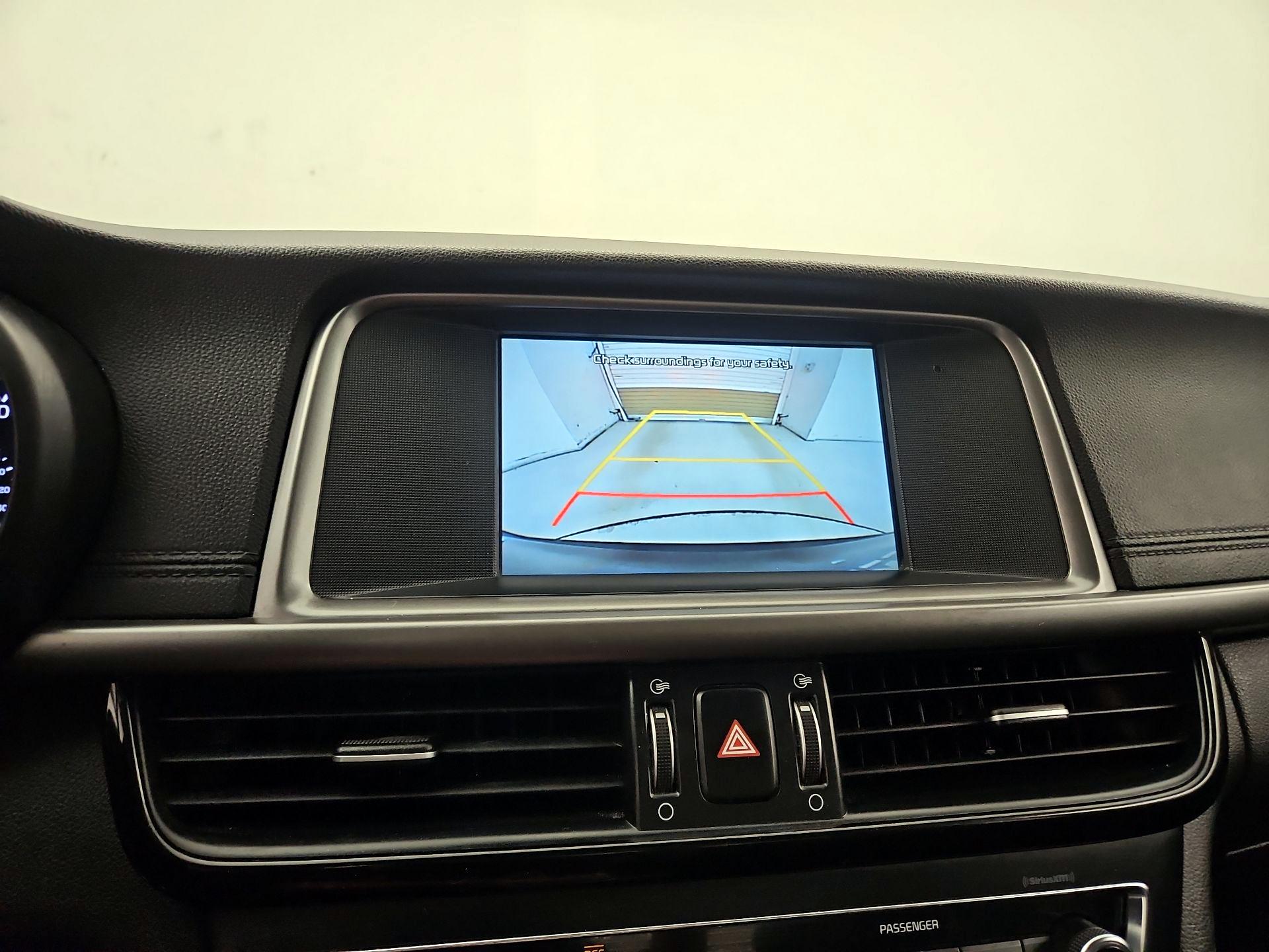 Thumbnail: 2018 Kia Optima - 14