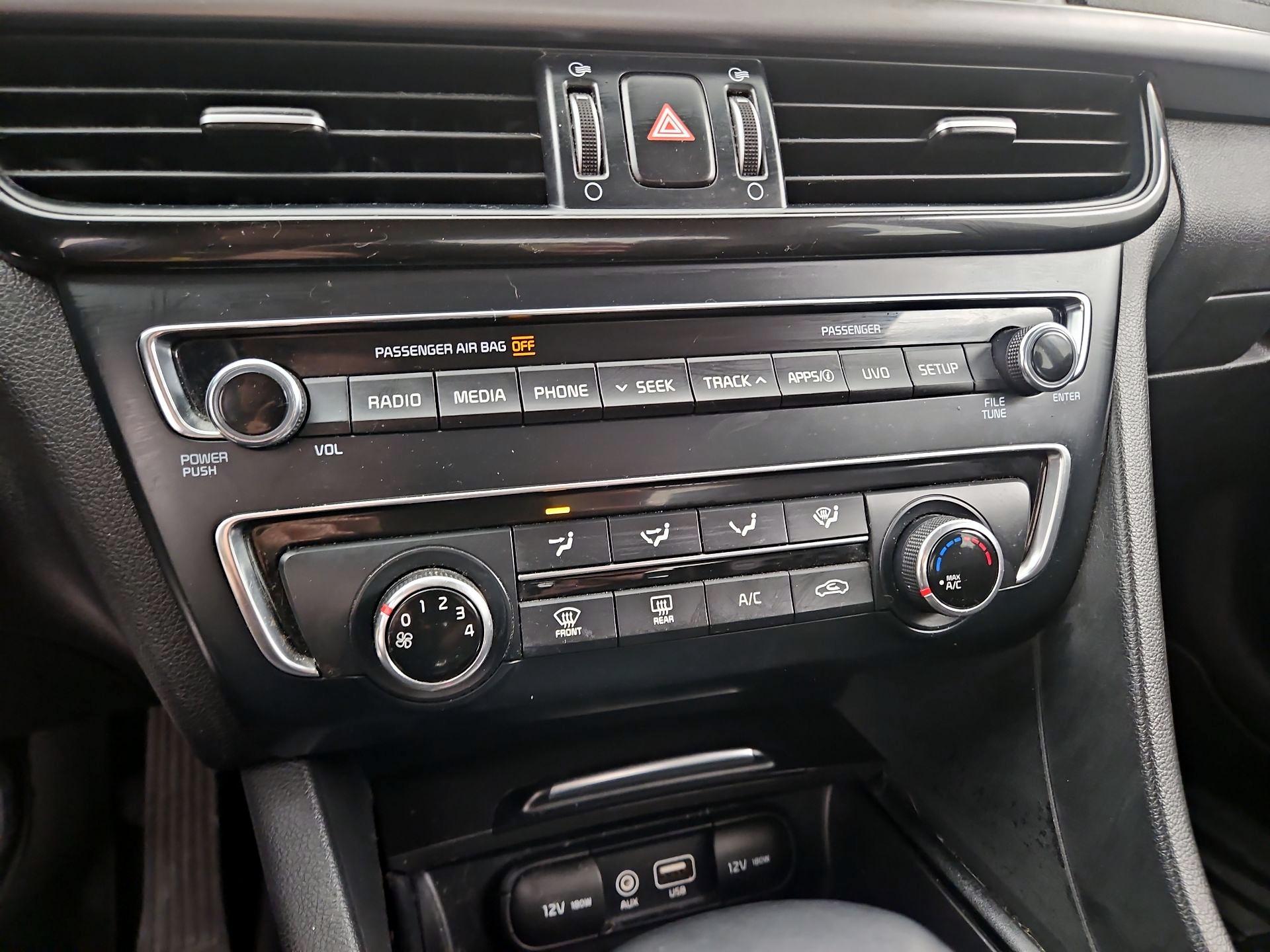 Thumbnail: 2018 Kia Optima - 16