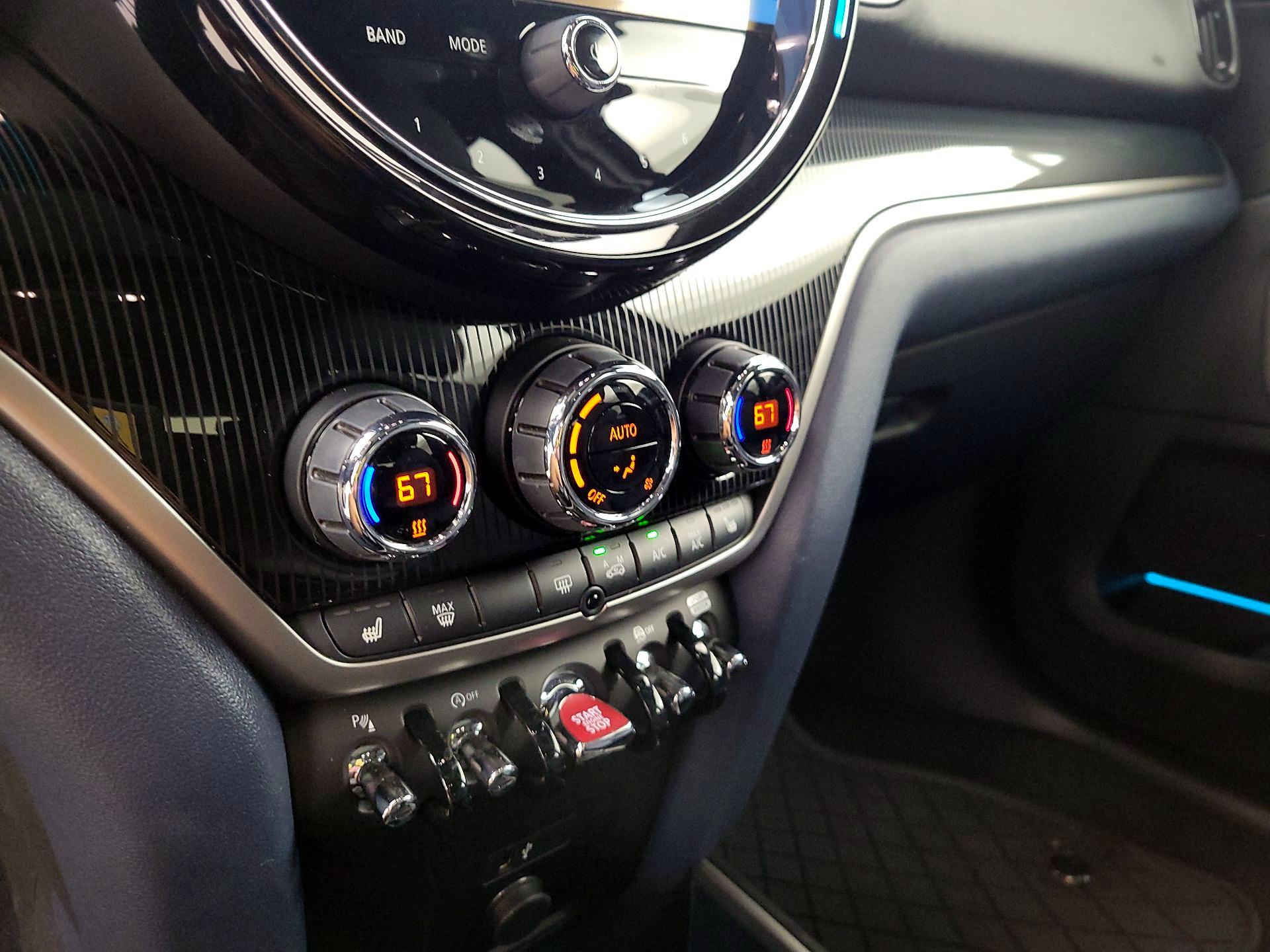 Thumbnail: 2023 MINI Cooper Countryman - 17