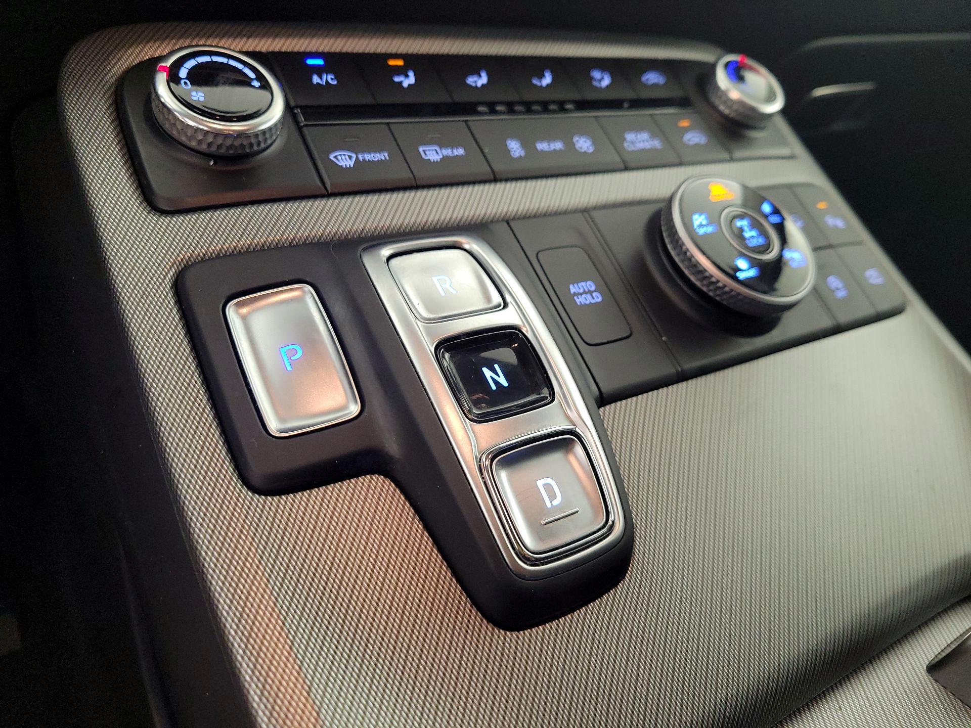 Thumbnail: 2023 Hyundai Palisade - 18