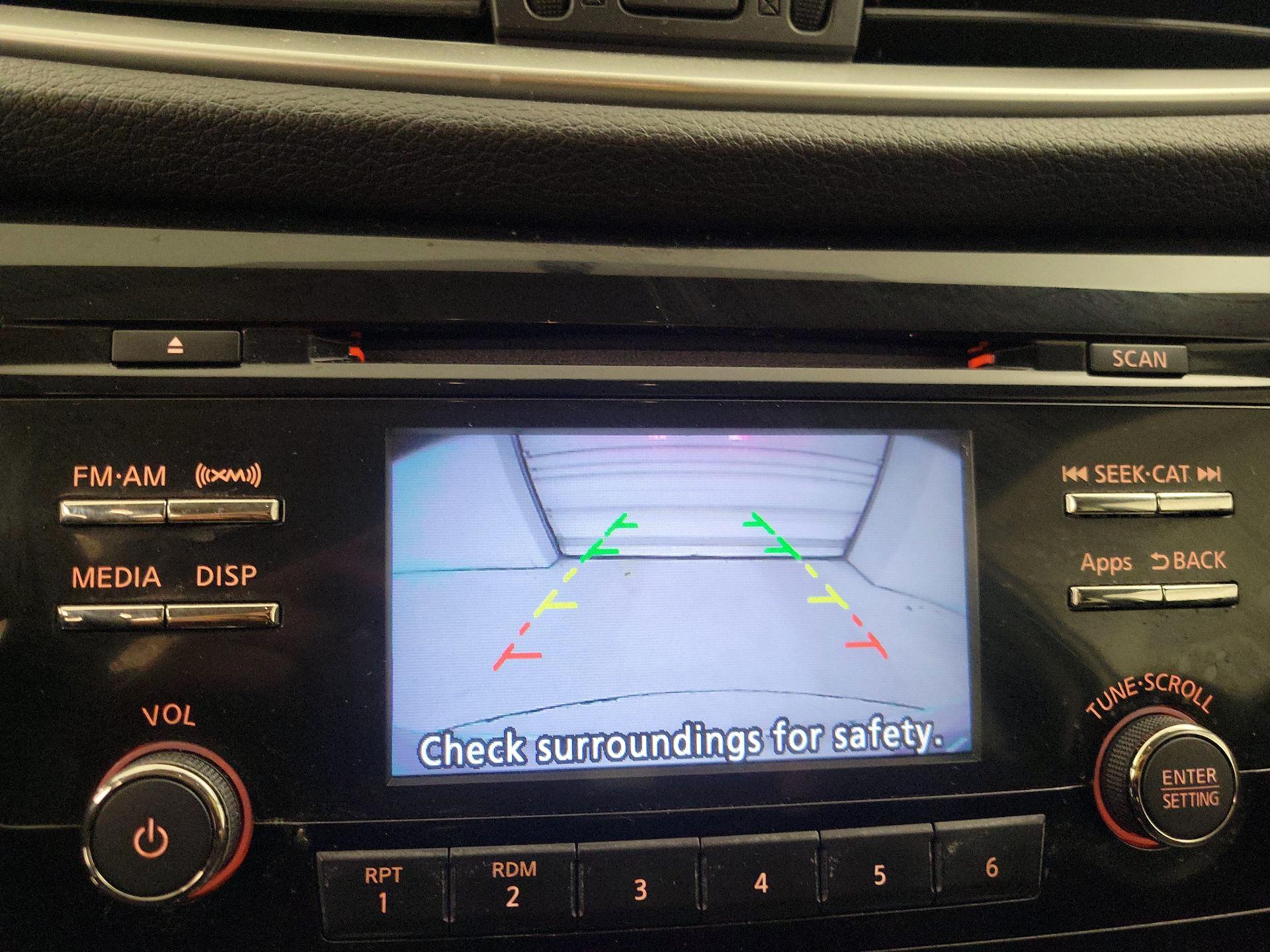 Thumbnail: 2016 Nissan Rogue - 14