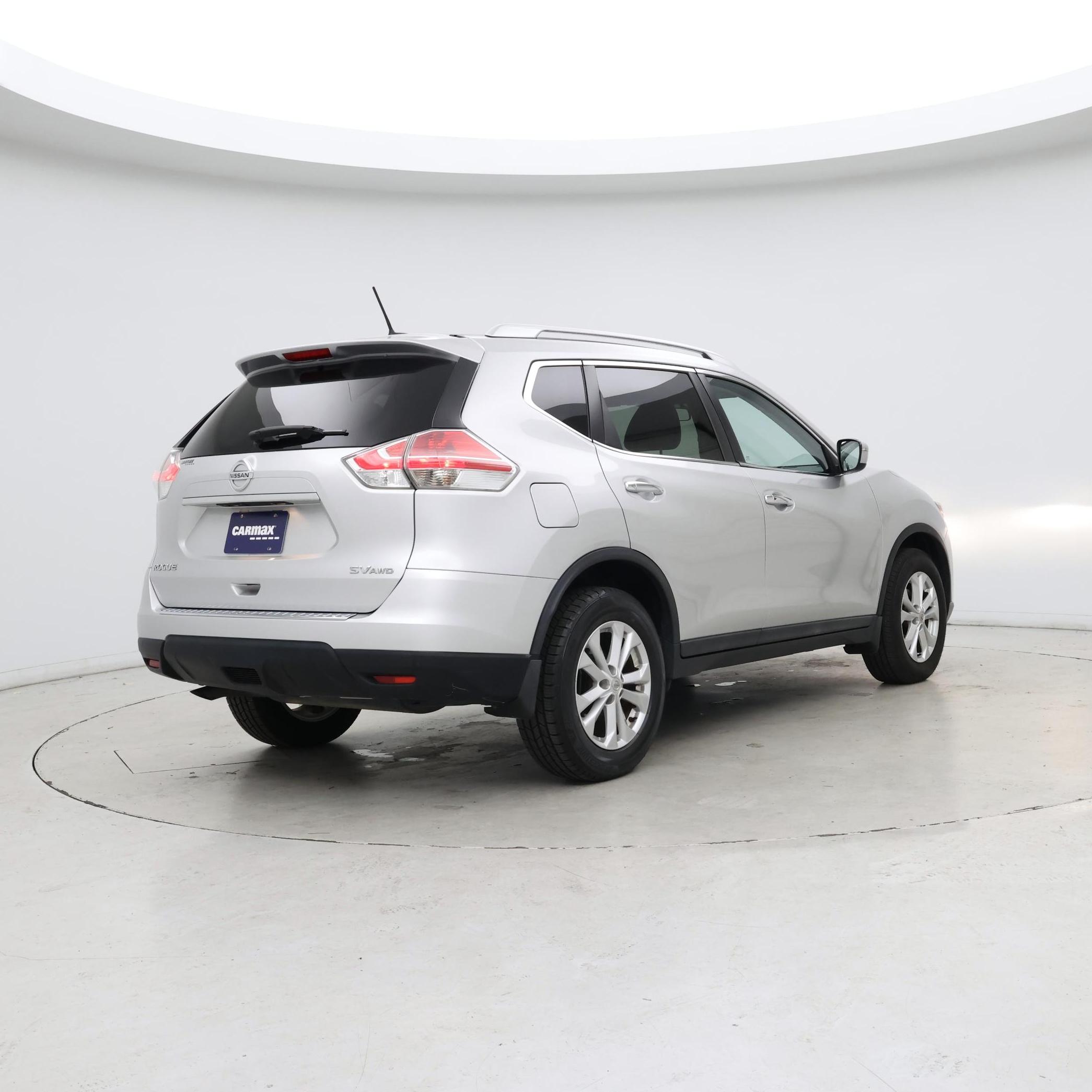 Thumbnail: 2016 Nissan Rogue - 8