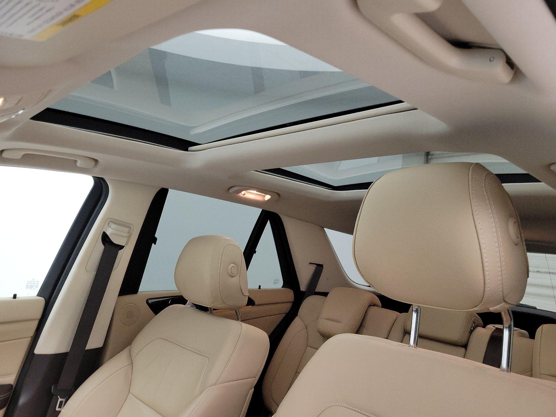 Thumbnail: 2017 Mercedes-Benz GLE - 19