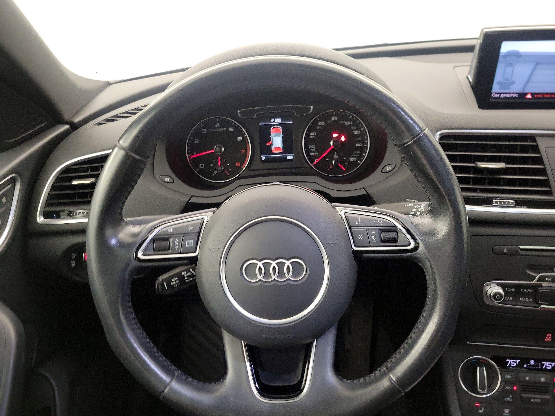 Thumbnail: 2018 Audi Q3 - 10