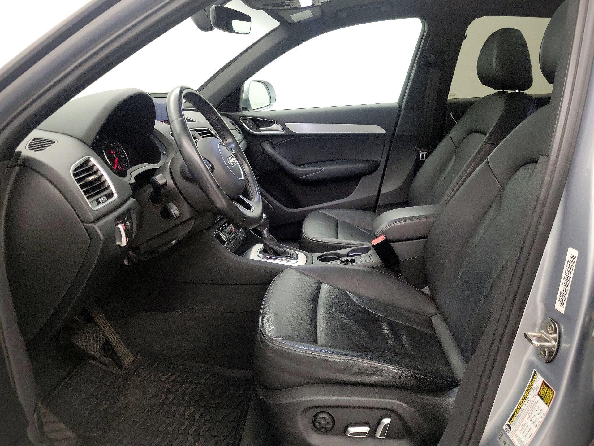 Thumbnail: 2018 Audi Q3 - 11