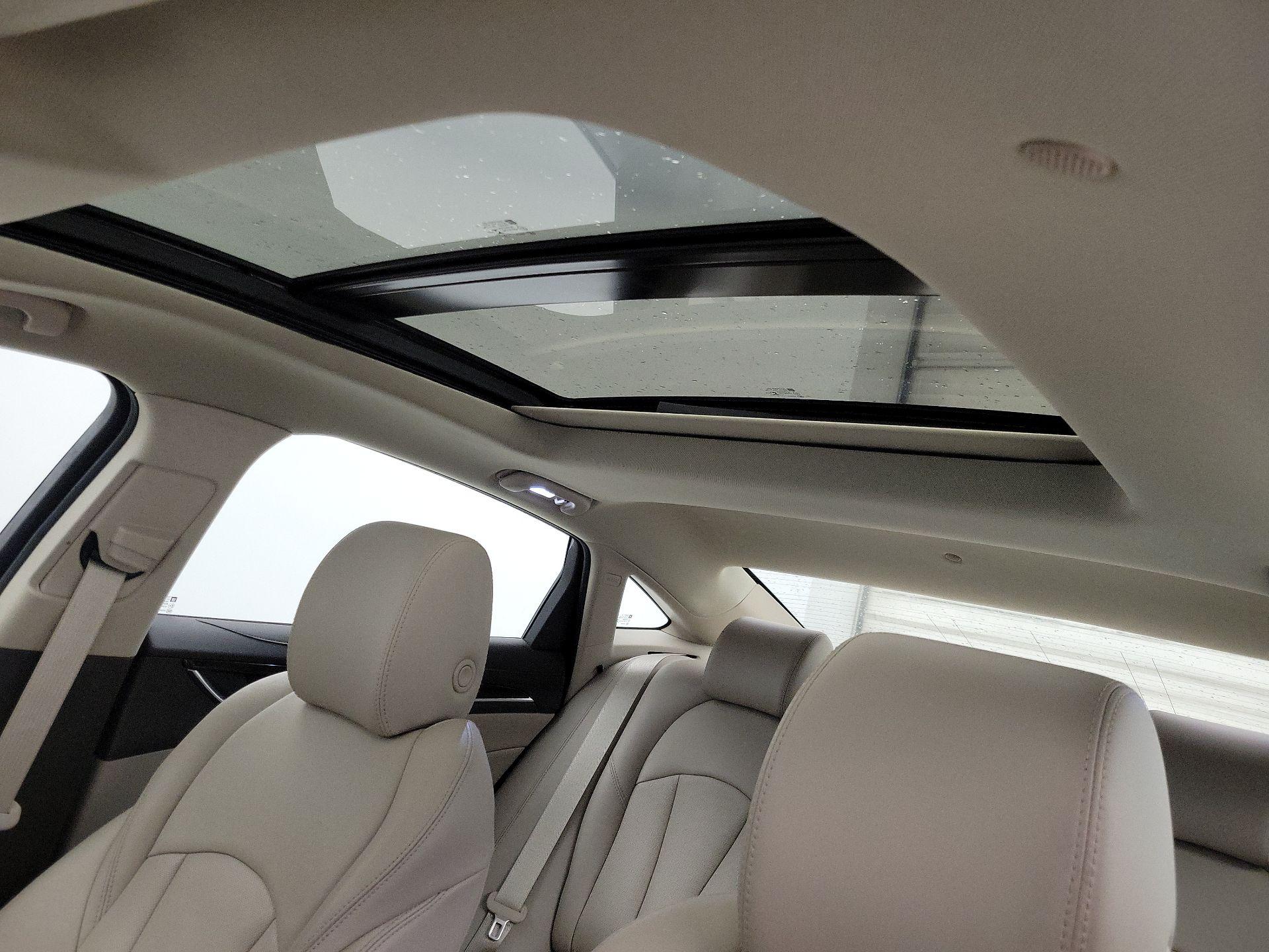 Thumbnail: 2017 Buick LaCrosse - 19