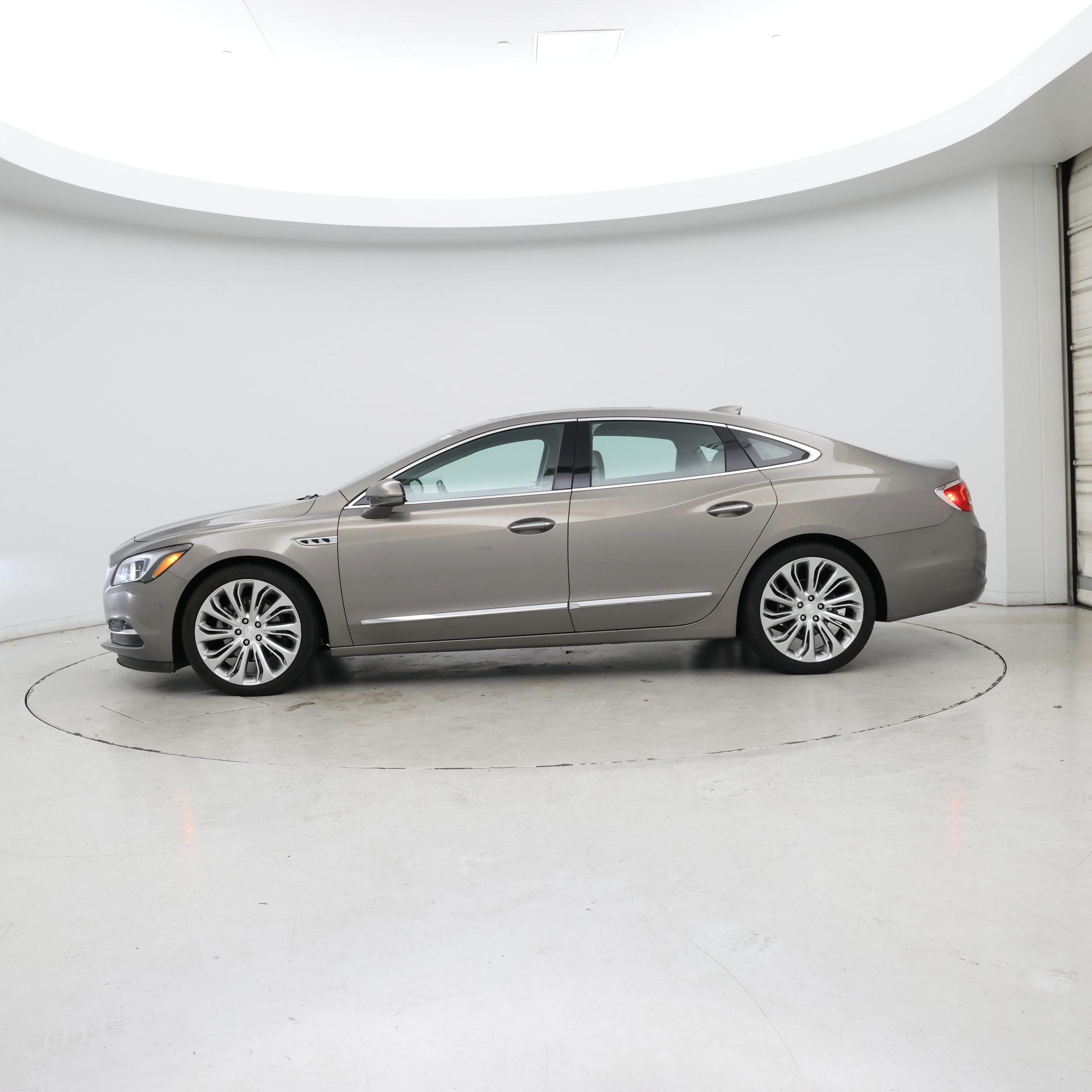 Thumbnail: 2017 Buick LaCrosse - 3