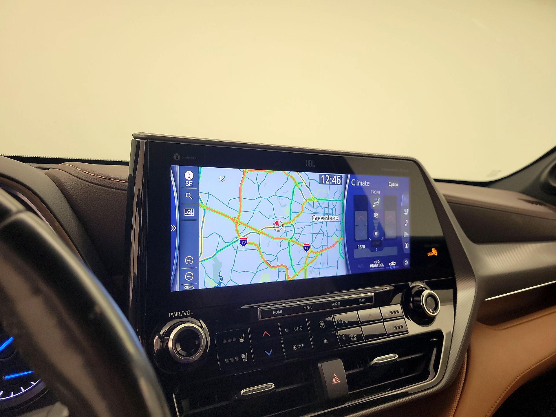 Thumbnail: 2021 Toyota Highlander - 14