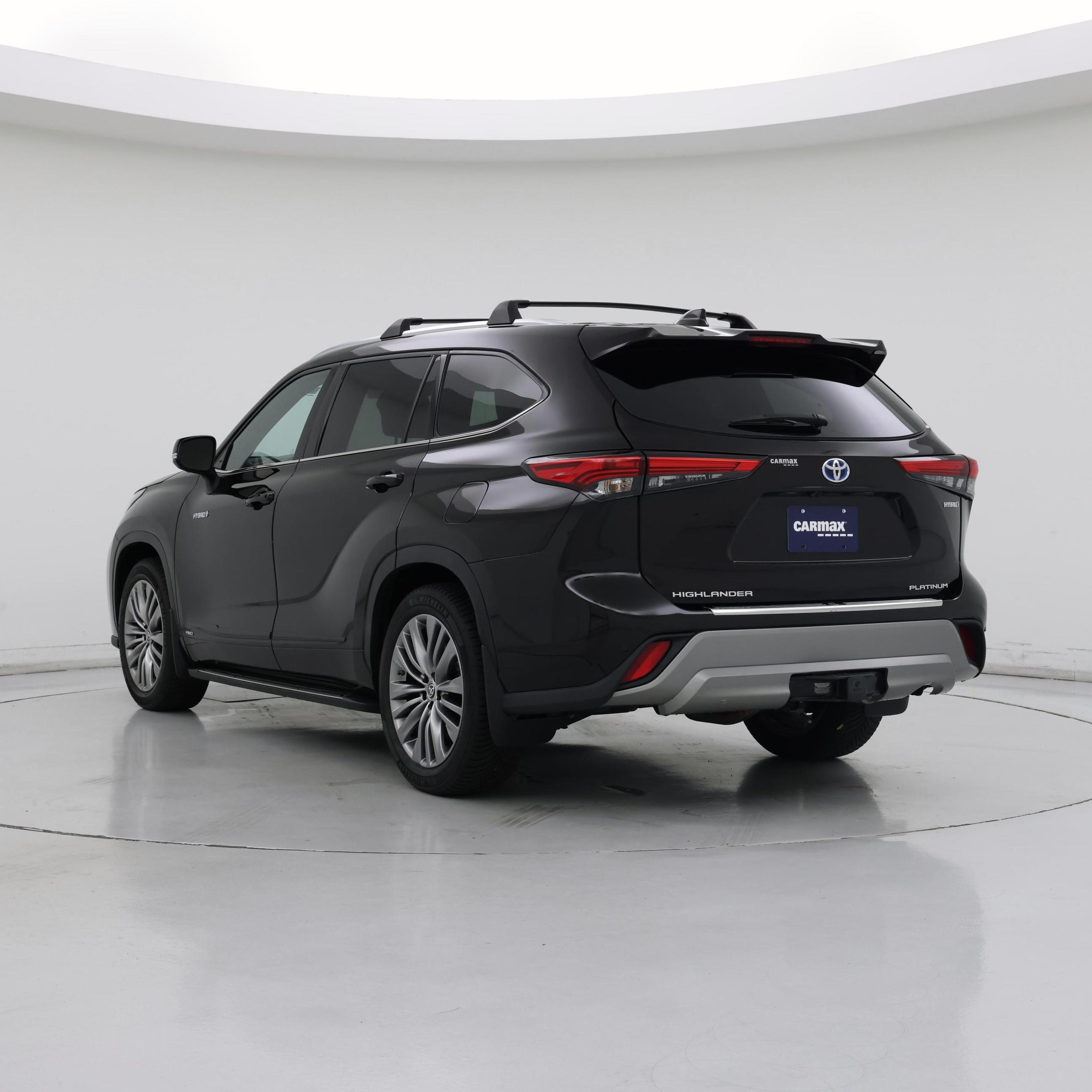 Thumbnail: 2021 Toyota Highlander - 2