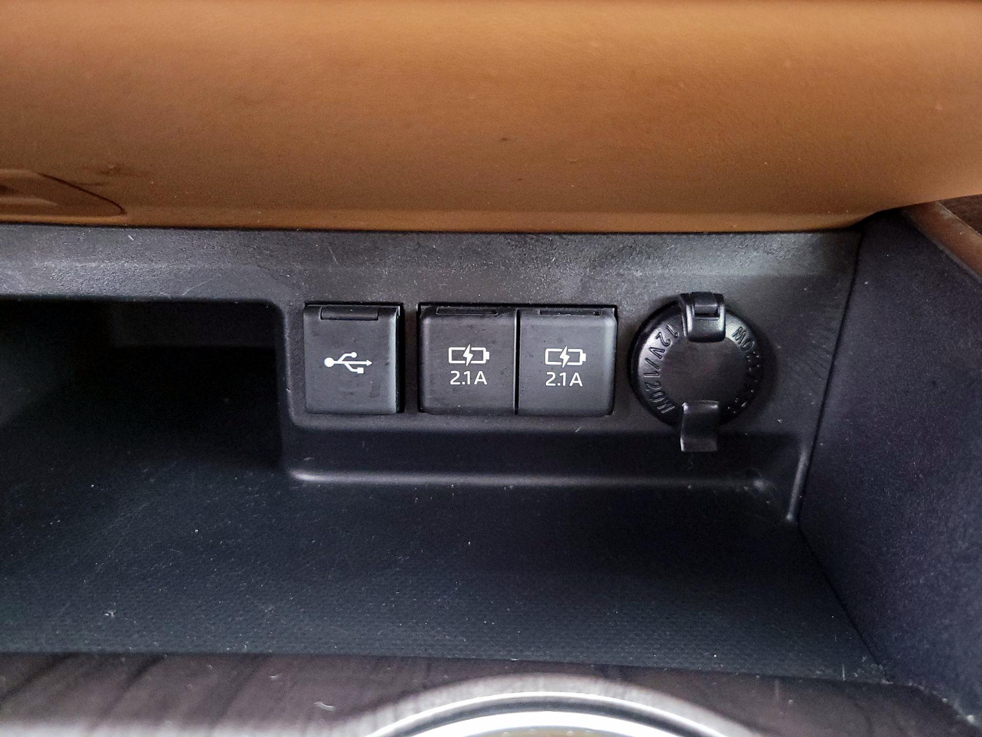 Thumbnail: 2021 Toyota Highlander - 19