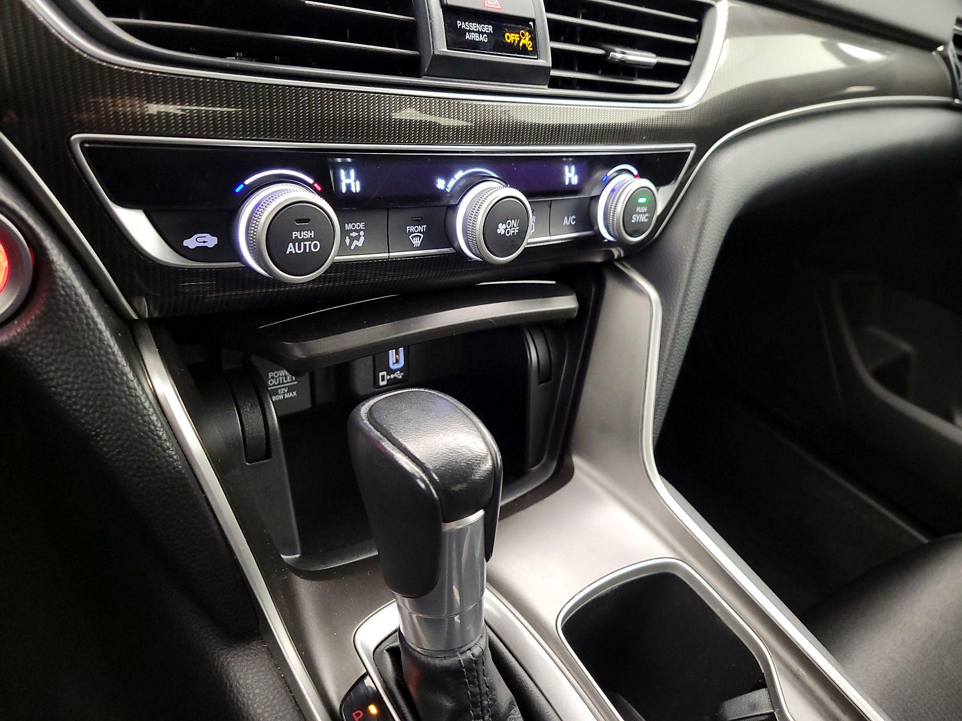 Thumbnail: 2020 Honda Accord - 15