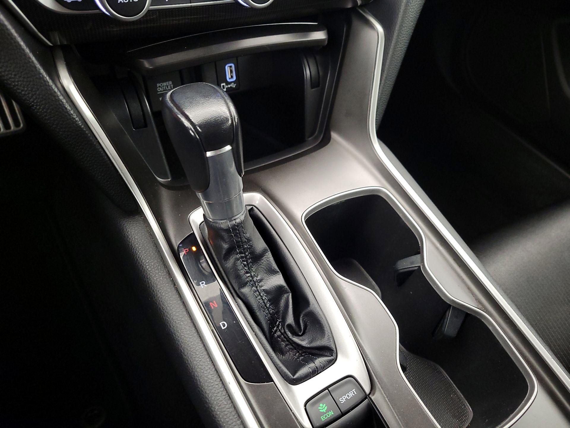 Thumbnail: 2020 Honda Accord - 16