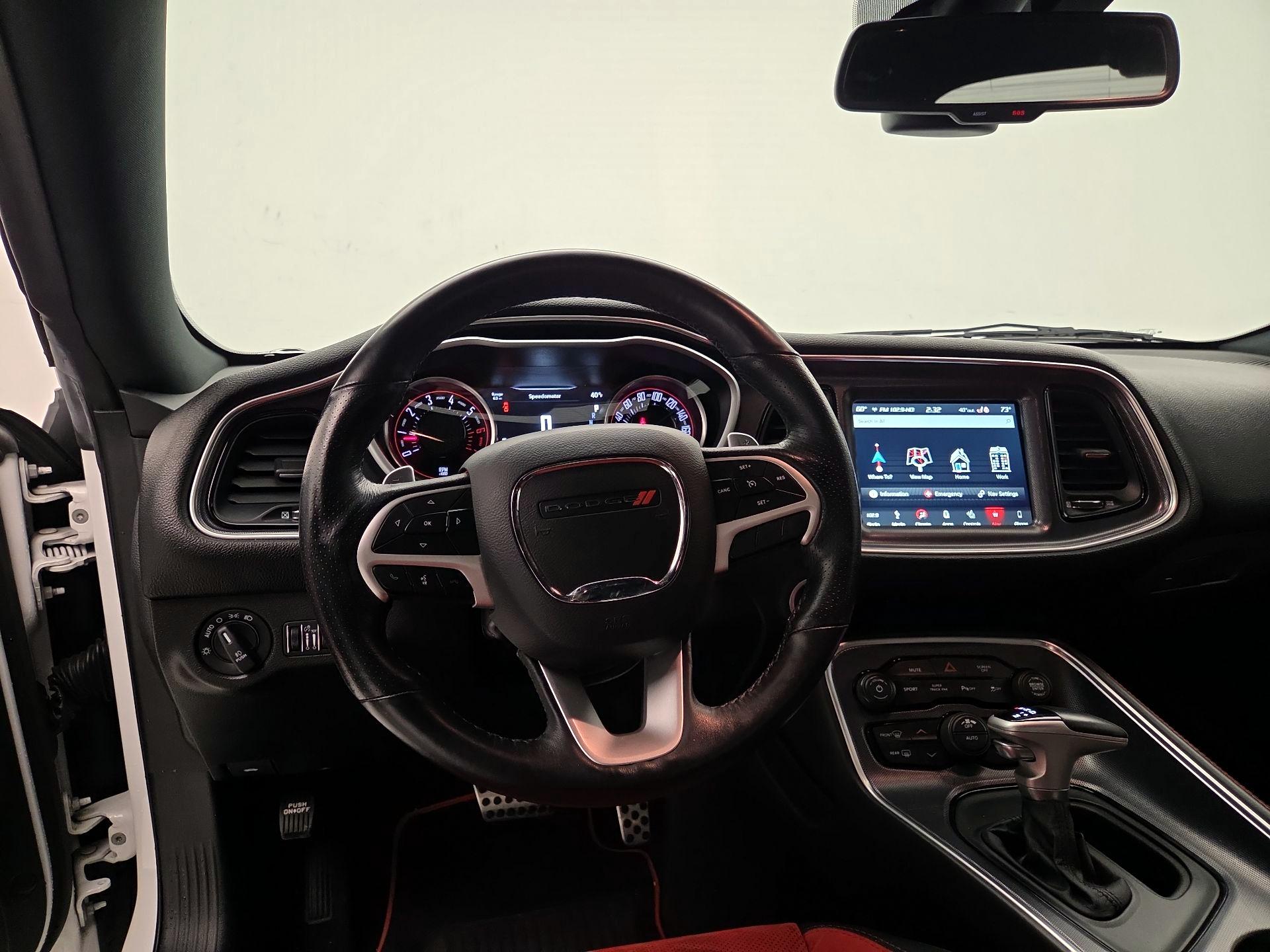 Thumbnail: 2018 Dodge Challenger - 10