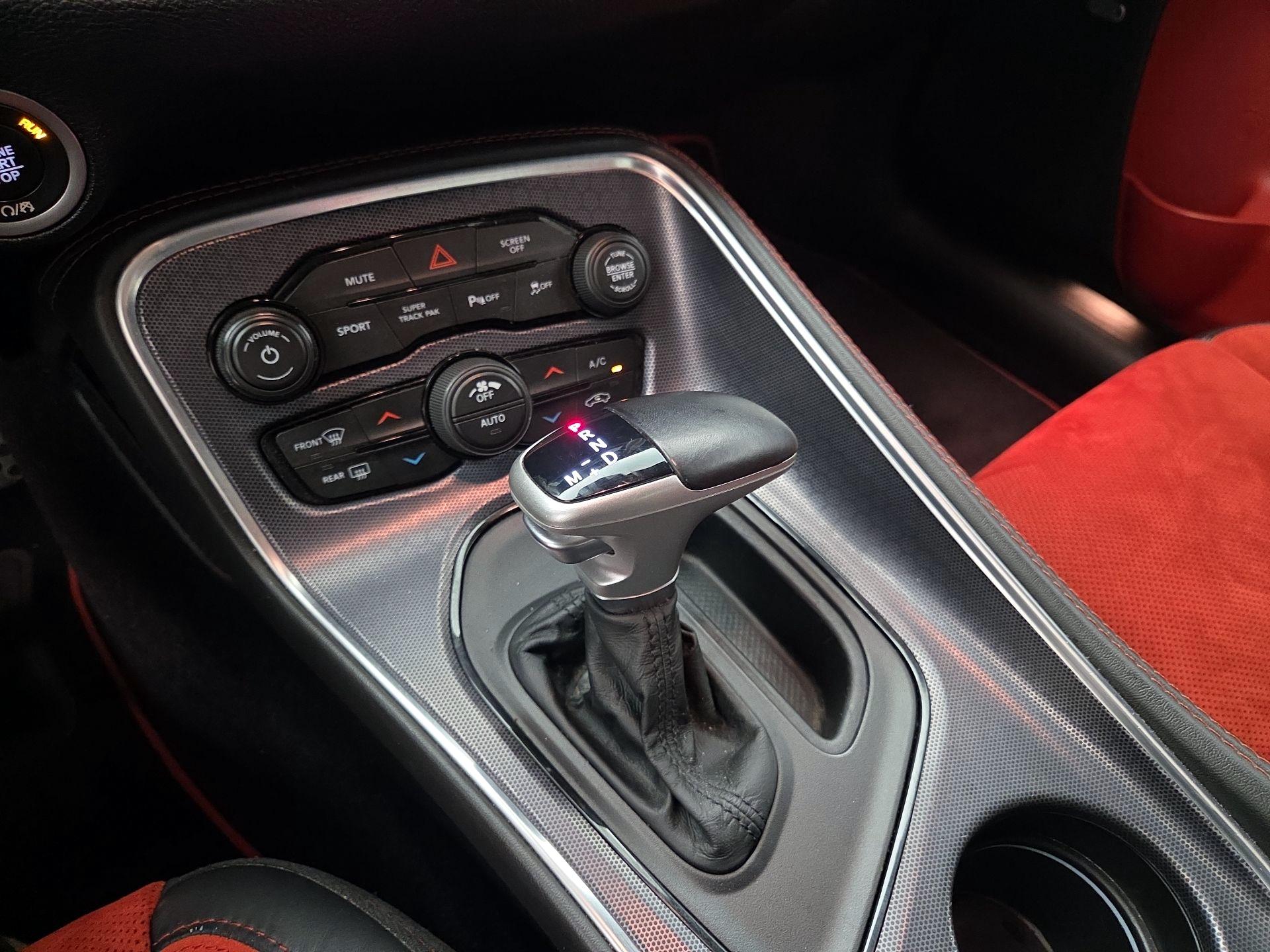 Thumbnail: 2018 Dodge Challenger - 18