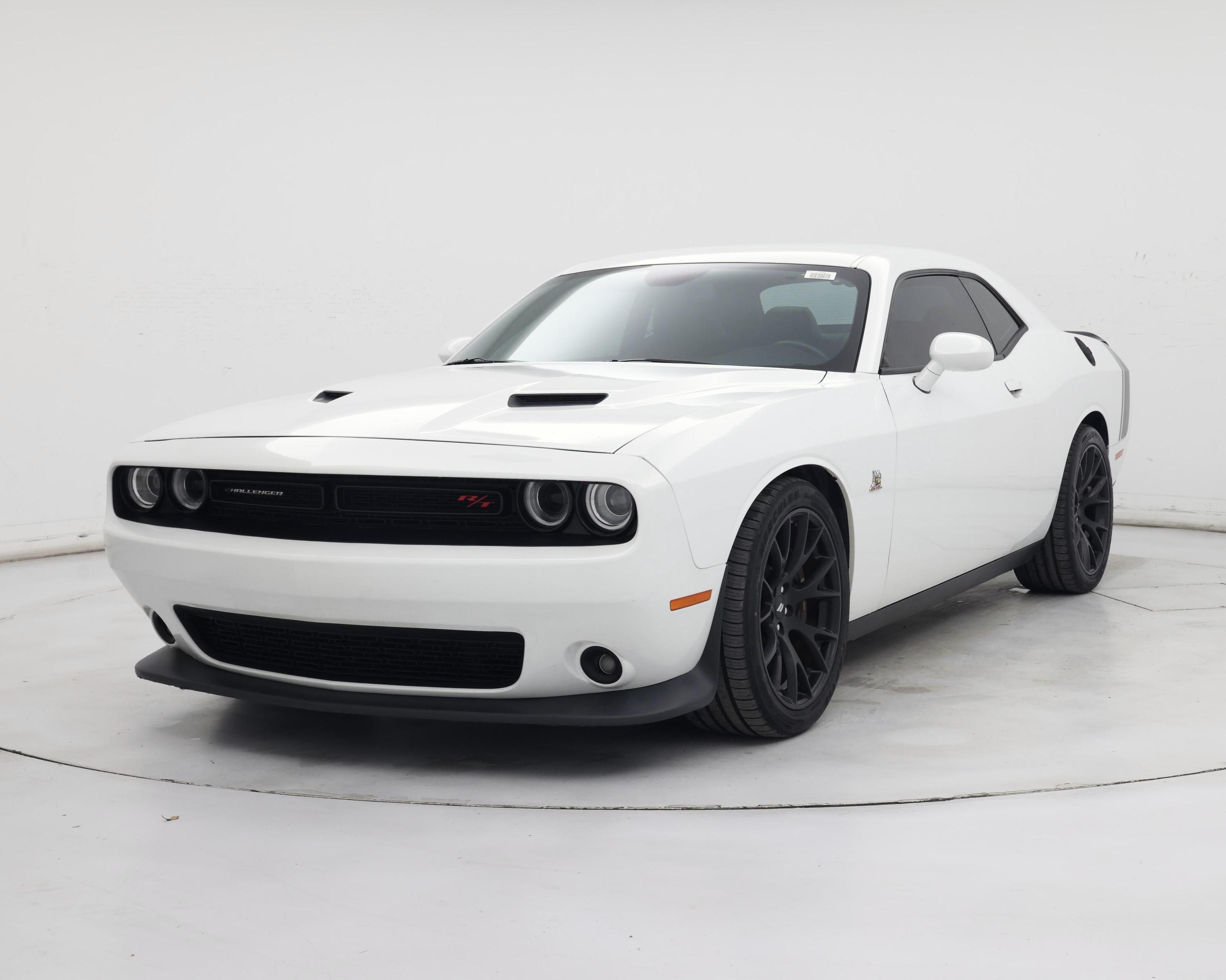 Thumbnail: 2018 Dodge Challenger - 4