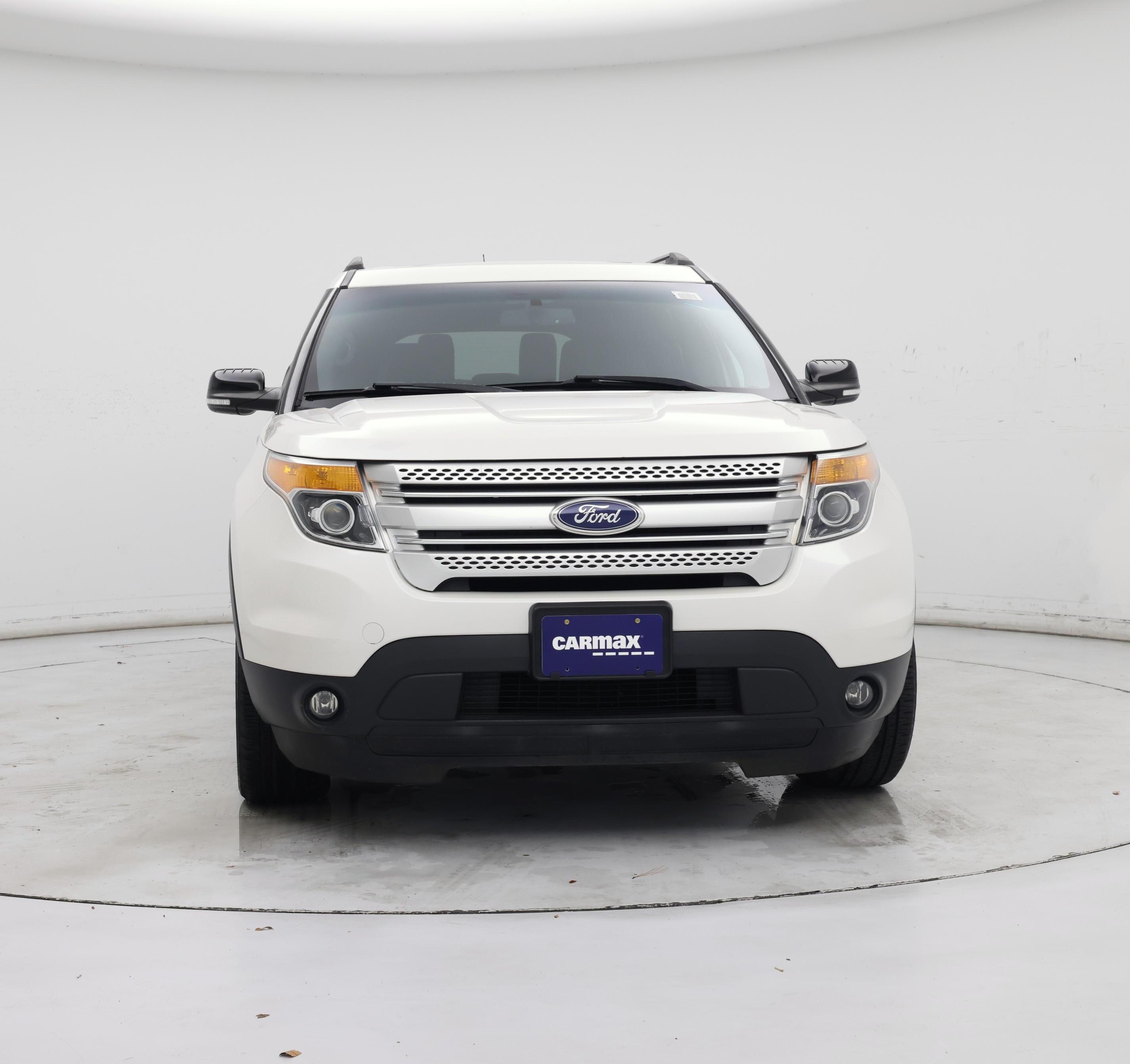 Thumbnail: 2015 Ford Explorer - 5