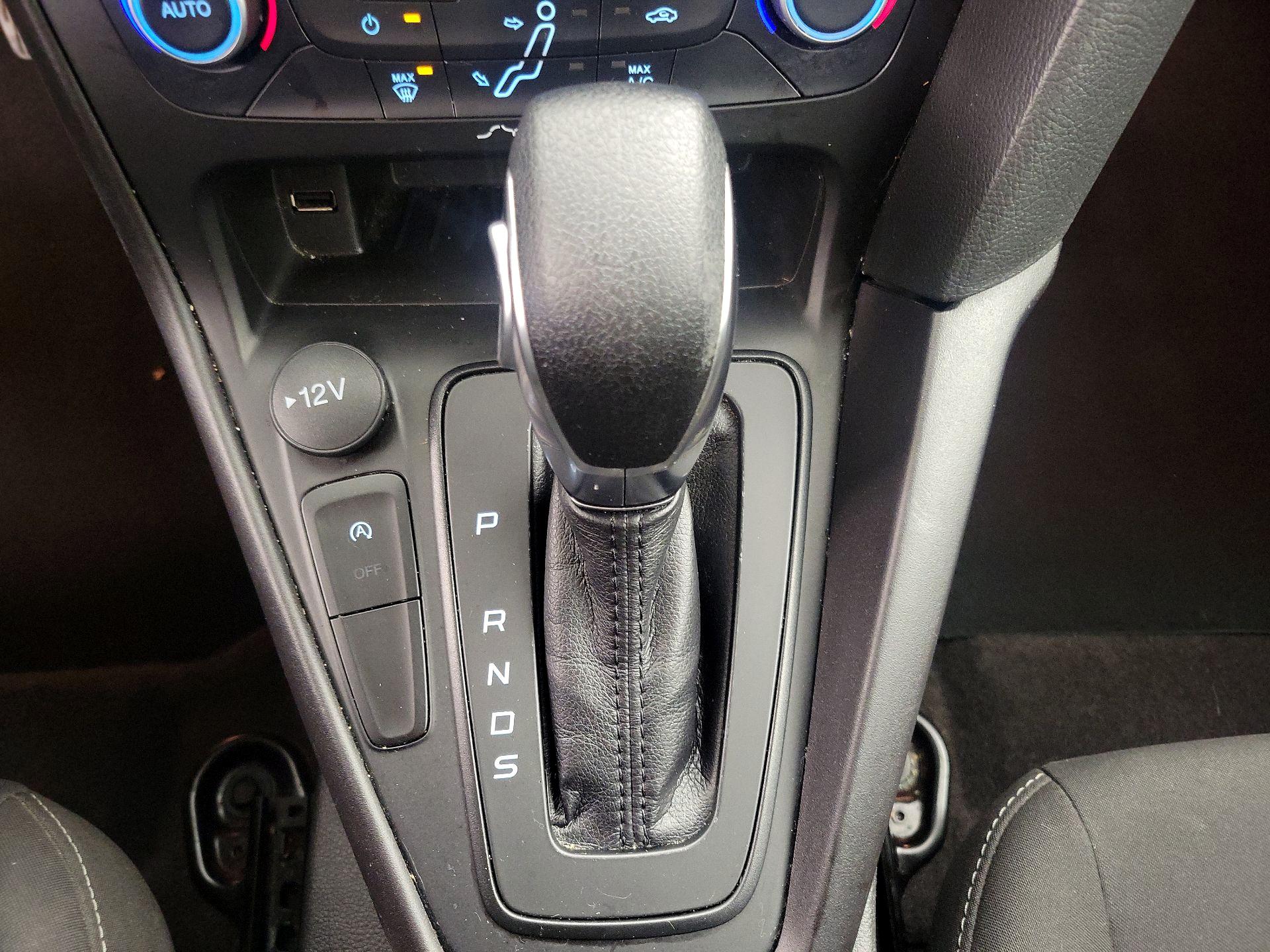 Thumbnail: 2018 Ford Focus - 17