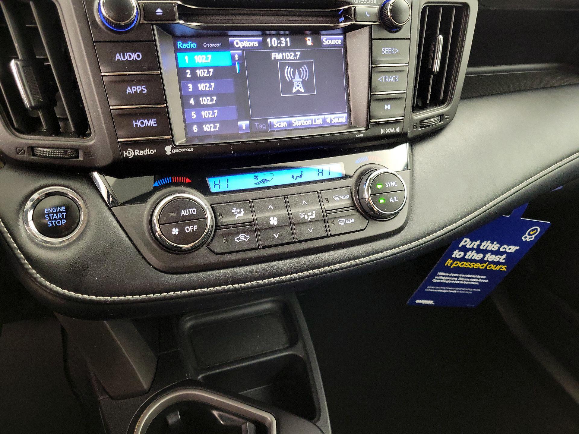 Thumbnail: 2018 Toyota RAV4 - 16